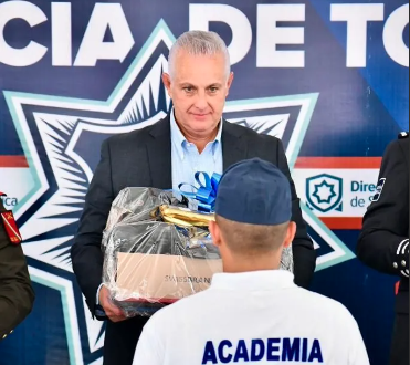 Román Cepeda arranca nuevo curso de formación de cadetes de la Academia de Policía de Torreón