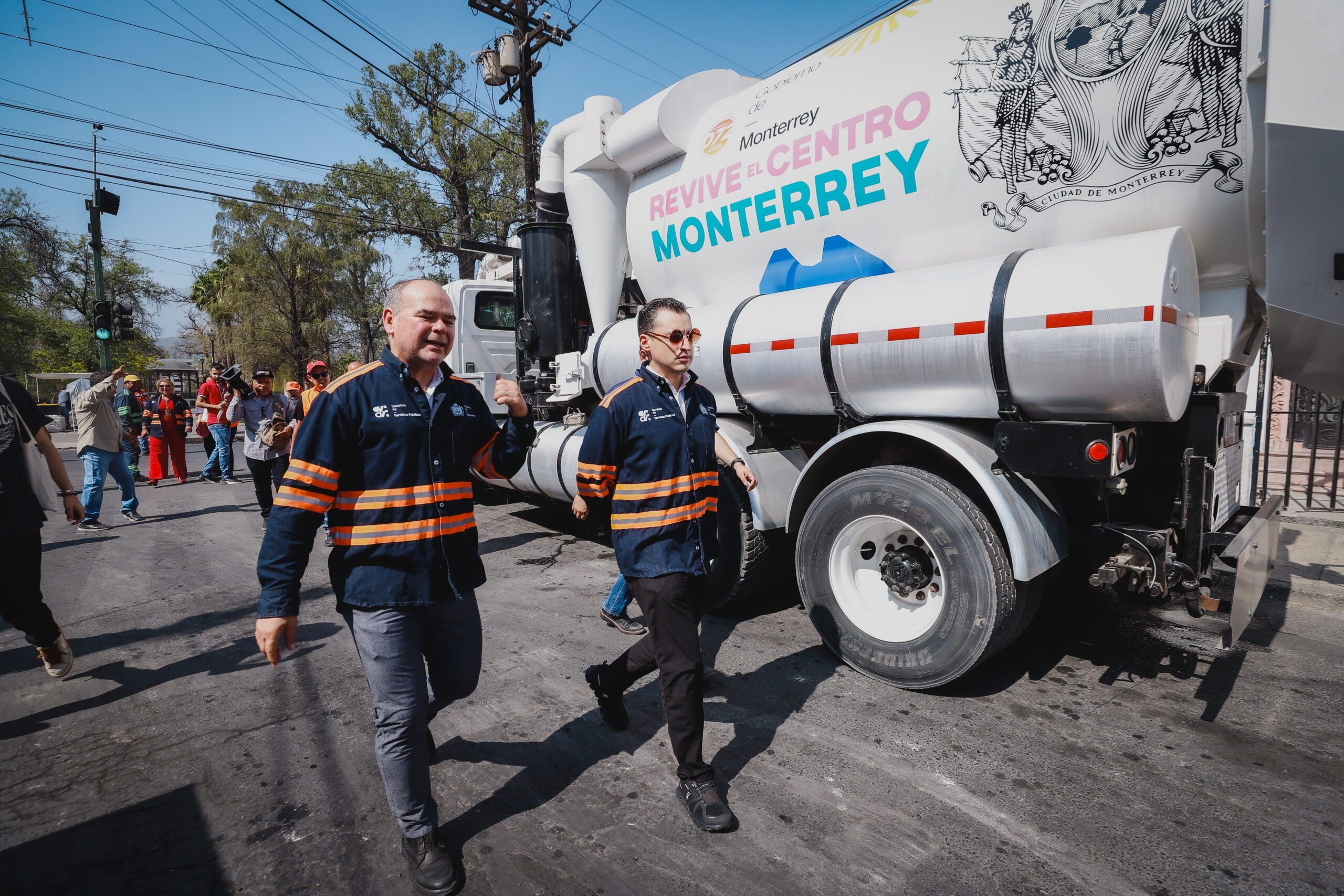 Estrena Monterrey hidrojets para desazolve