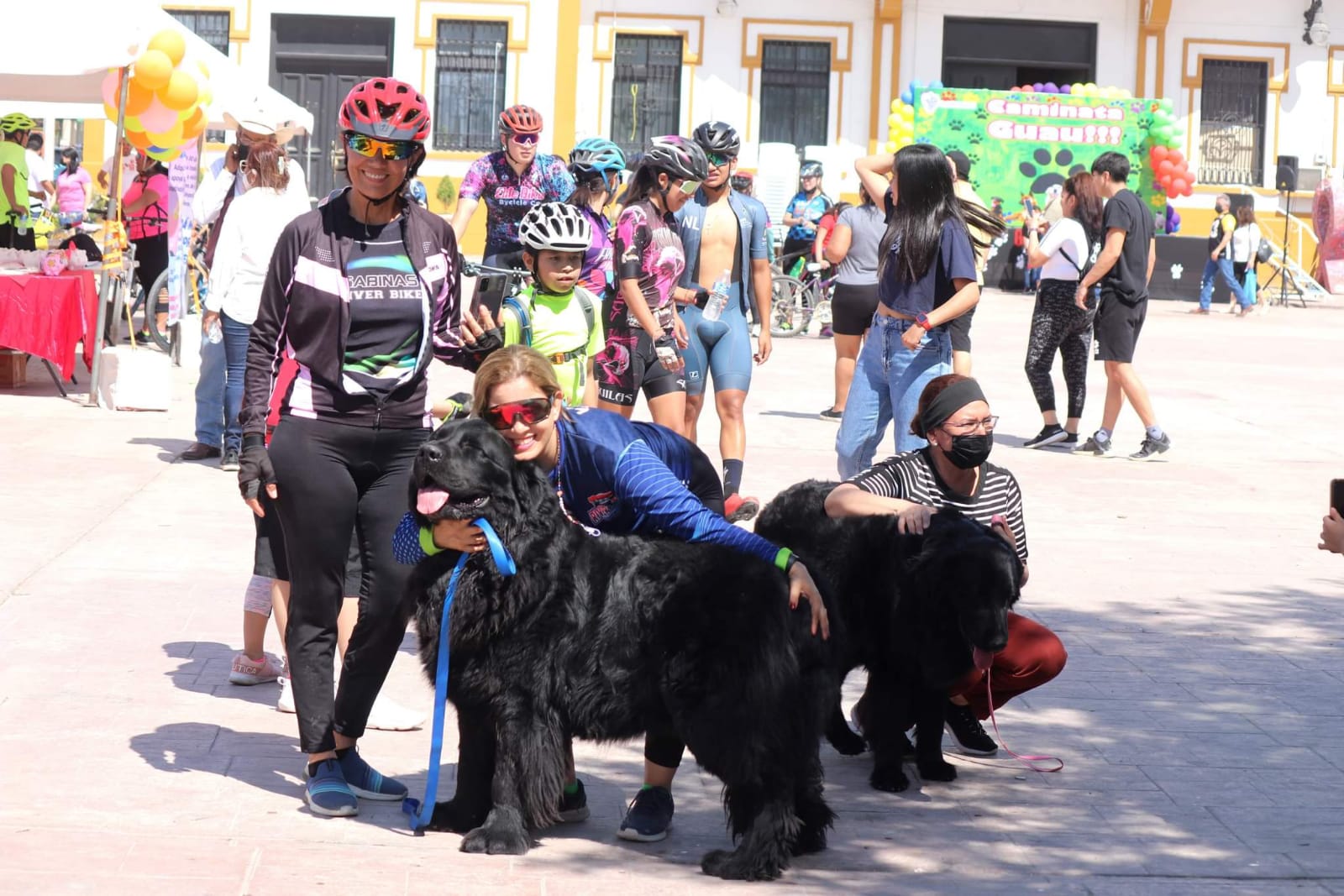 En Sabinas diversas acciones en favor del mejor amigo del hombre: el perro