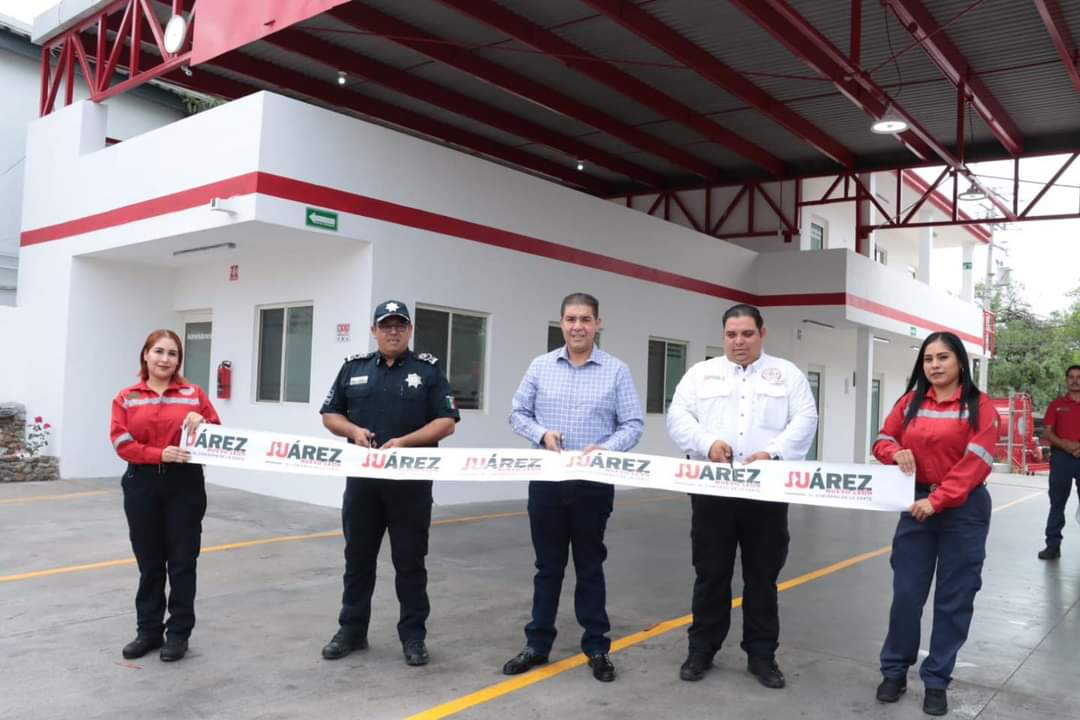 Entrega Paco Treviño nuevas instalaciones para Protección Civil y Bomberos de Juárez