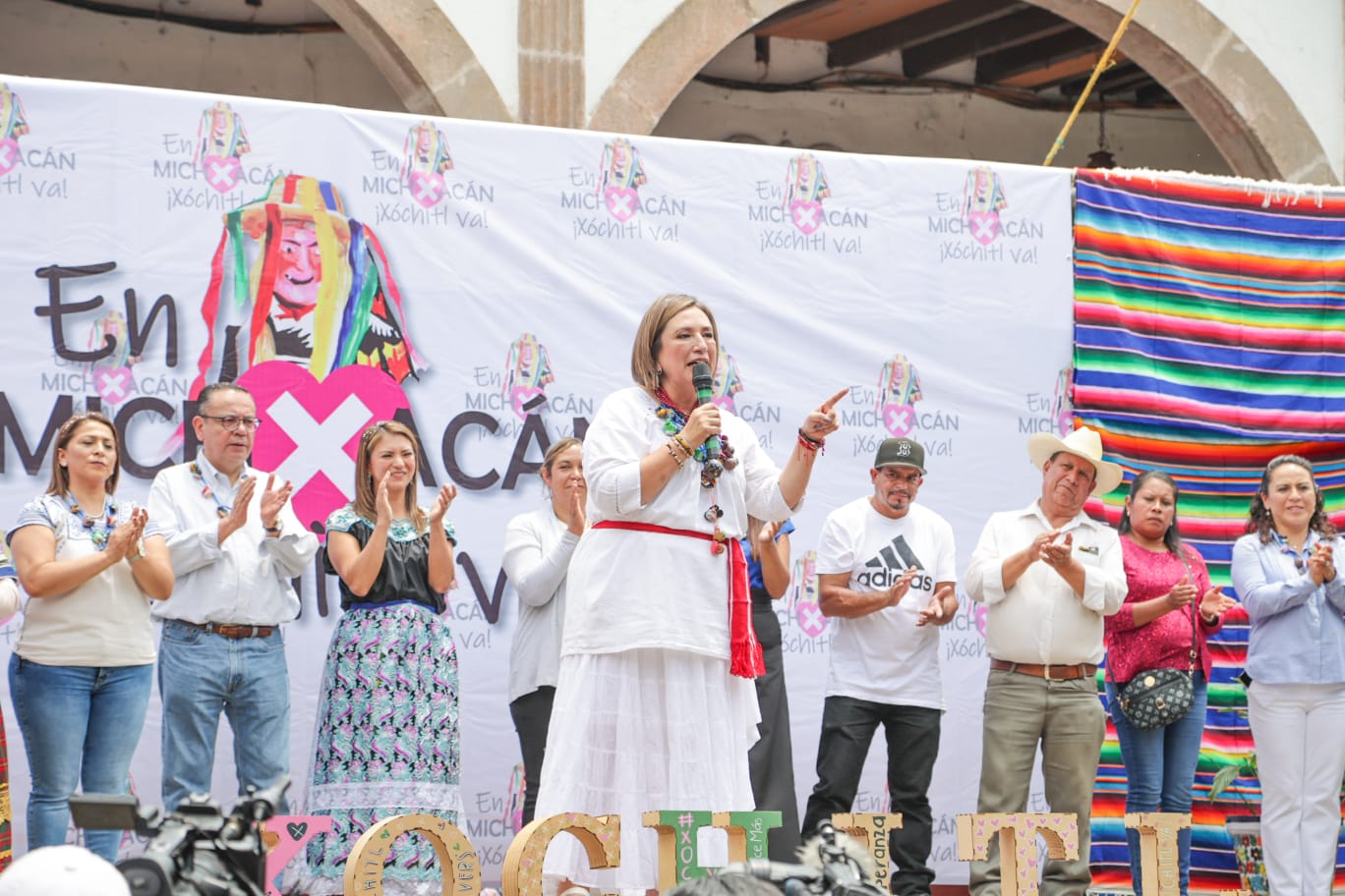 Celebra Xóchitl Gálvez orden de un juez que frena ataques del Presidente AMLO