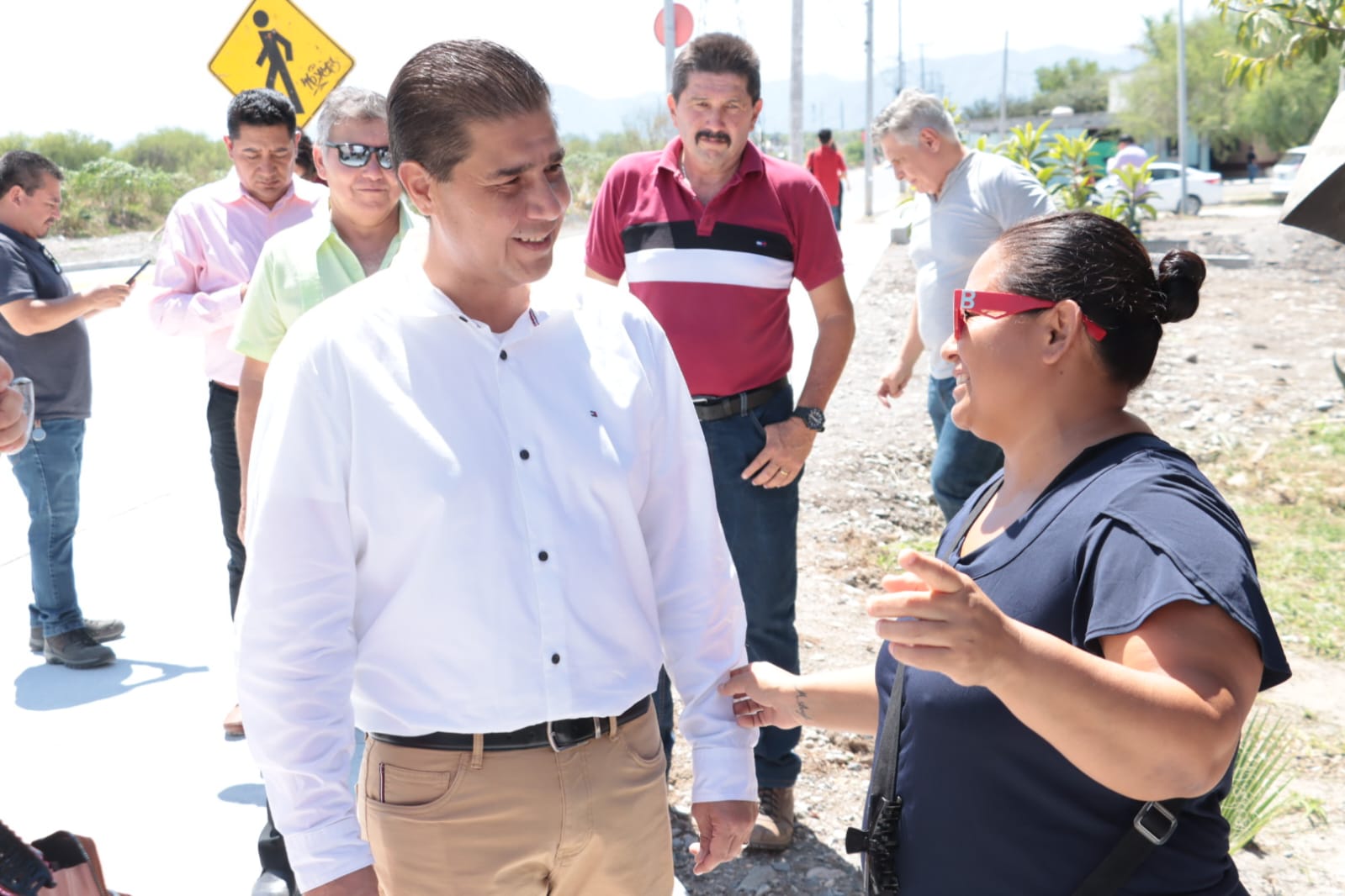 Rehabilita Paco Treviño avenida con concreto y carpeta asfáltica en Juárez