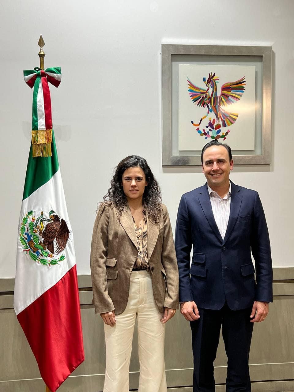 Se reúne Manolo Jiménez con Luisa Alcalde