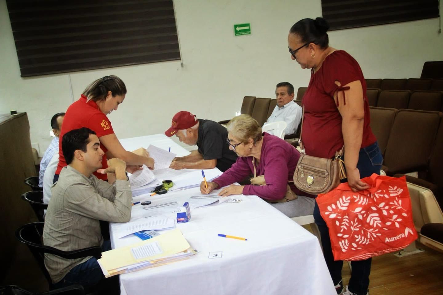 Firma de testamentos beneficia a más de 60 familias montemorelenses