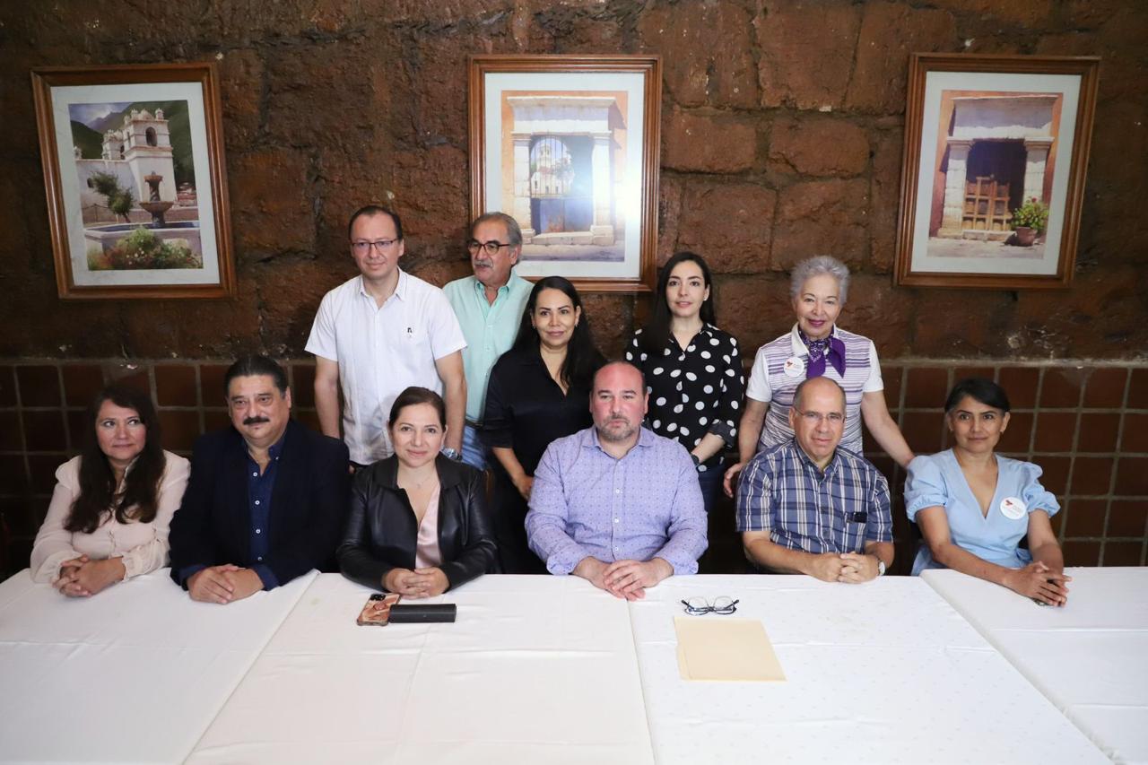 Inicia Arturo Salinas mesas de diálogo con sociedad civil