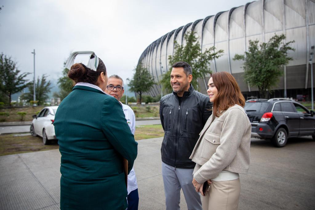 Instalan “Drive TRU” de vacunación masiva con 8 mil dosis diarias en Guadalupe