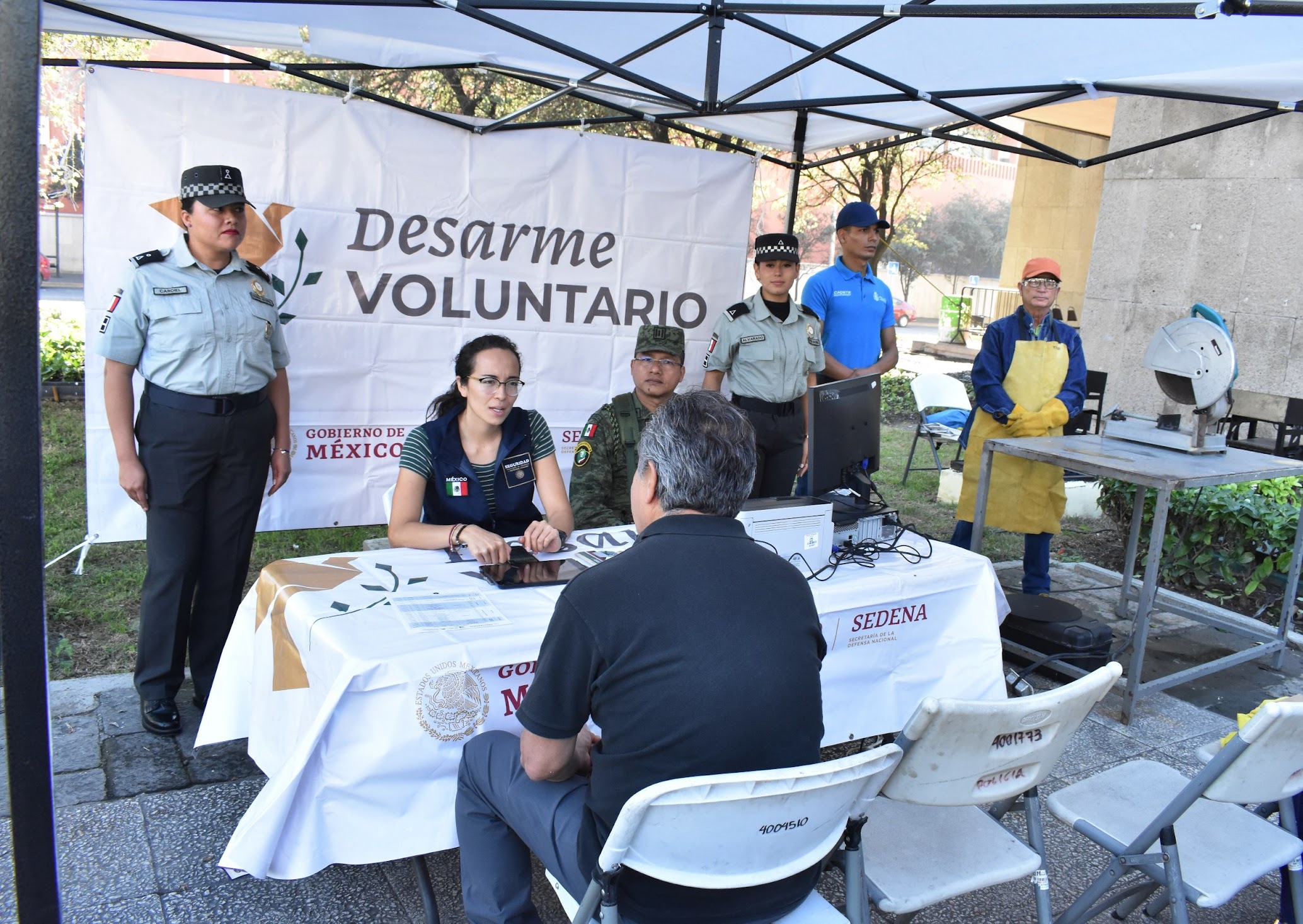 Instalan módulo de canje de armas en la Plaza Zaragoza