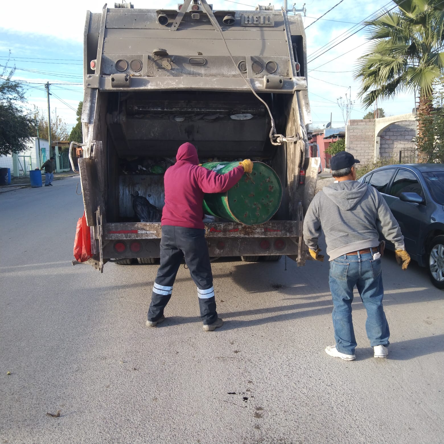 Refuerzan recolección de basura en Sabinas para evitar rezago