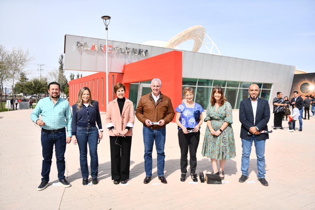 Román Alberto Cepeda González preside la reapertura del Planetarium Torreón