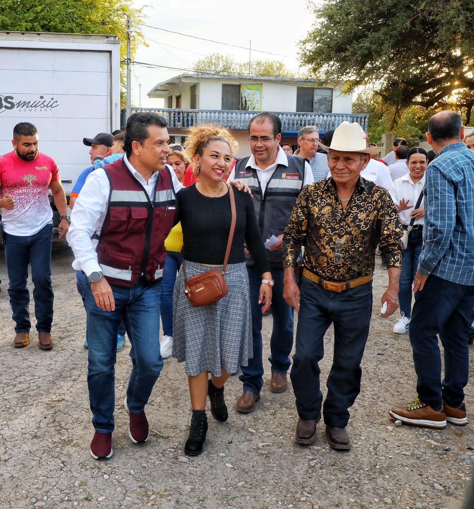 Tarde en Familia llega a los ejidos Benito Juárez y El Olivo