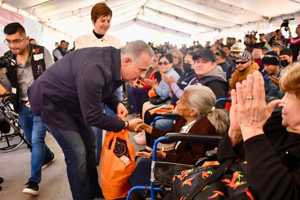 Román Alberto Cepeda González lleva brigada de servicios a la Ciudad Industrial de Torreón