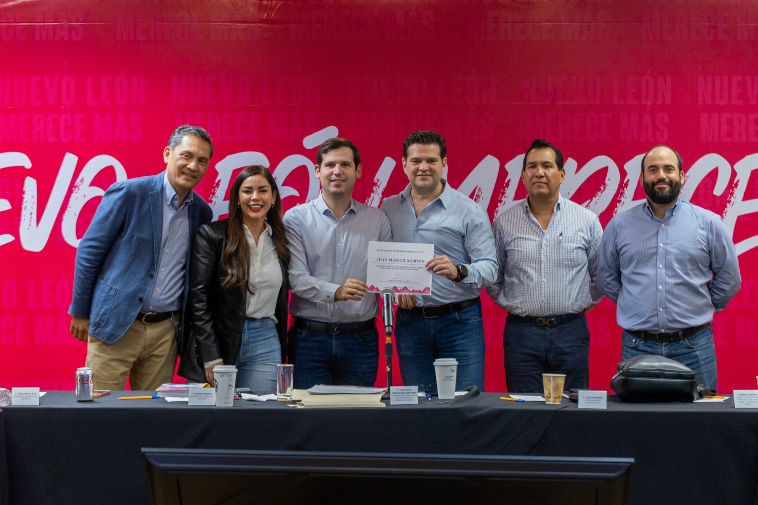Paco Cienfuegos designa a 19 delegados municipales de campaña de Xóchitl Gálvez en Nuevo León