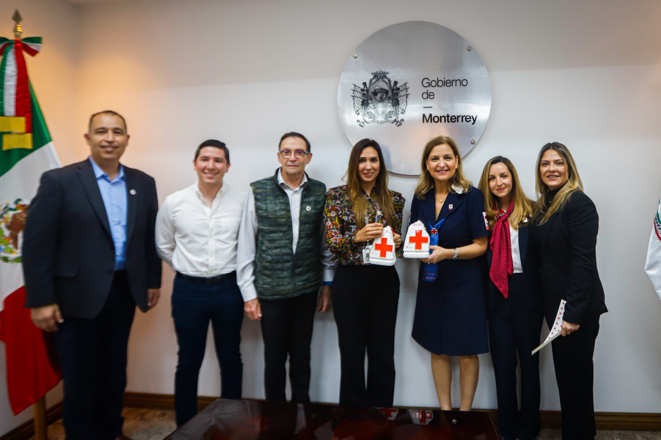 Participa Monterrey en Colecta Anual de la Cruz Roja Mexicana 2024