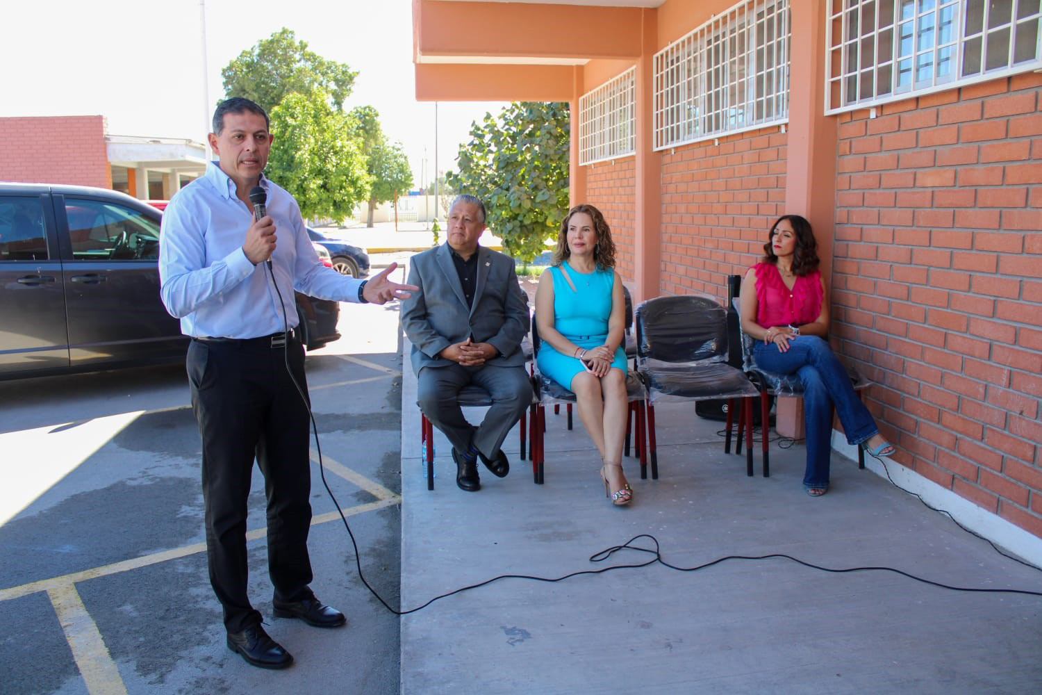 Inaugura Octavio Pimentel, Rector de la UAdeC el Centro Universitario de Atención Primaria a la Salud (CUAPS) Unidad Torreón
