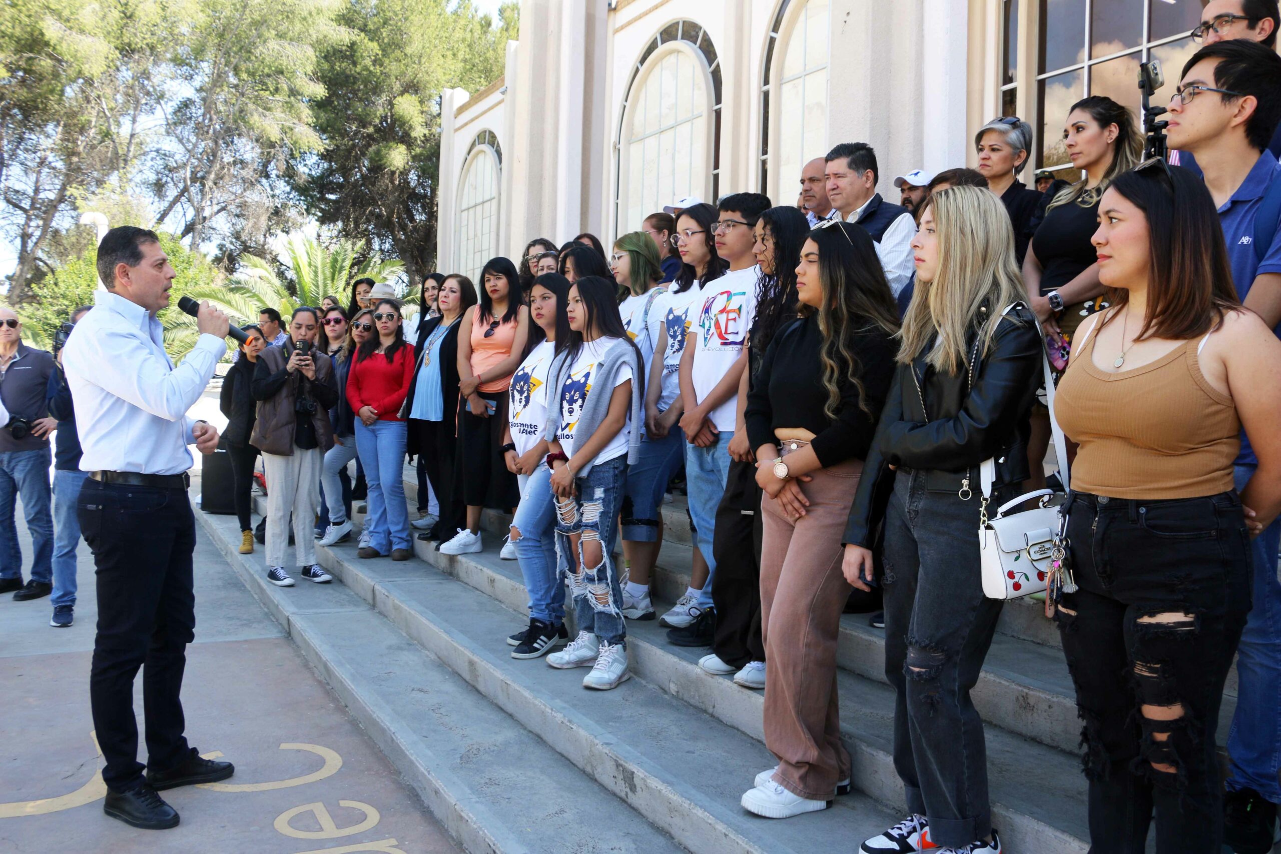 Fomenta UAdeC la Unidad y el Trabajo en Equipo con la Colecta del “CerealTON” para Albergues de la Ciudad