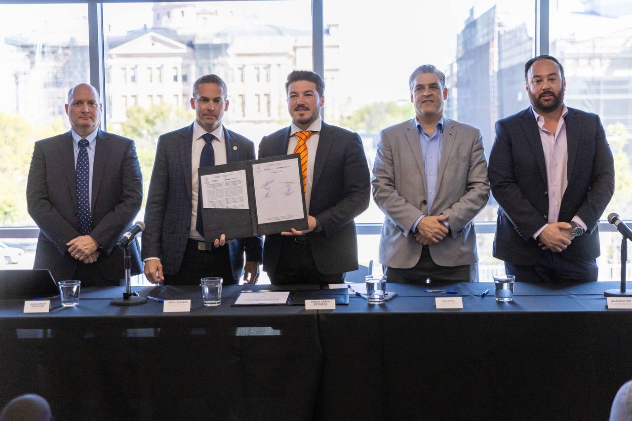 Firman Nuevo León y Freen Corridors memorandum de entendimiento para operación de corredores comerciales