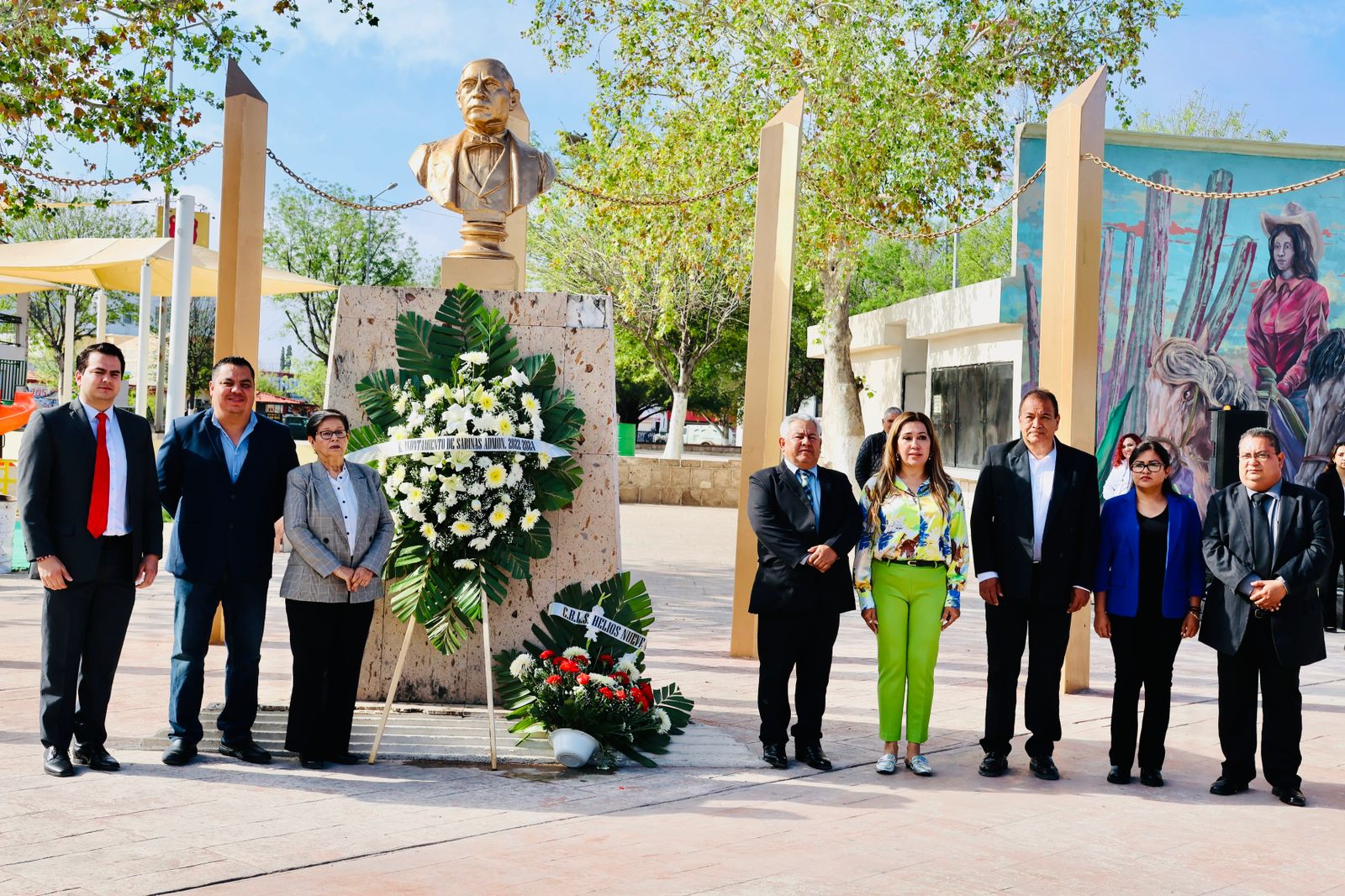 Rinden honor en Sabinas a Don Benito Juárez en el aniversario 218 de su natalicio