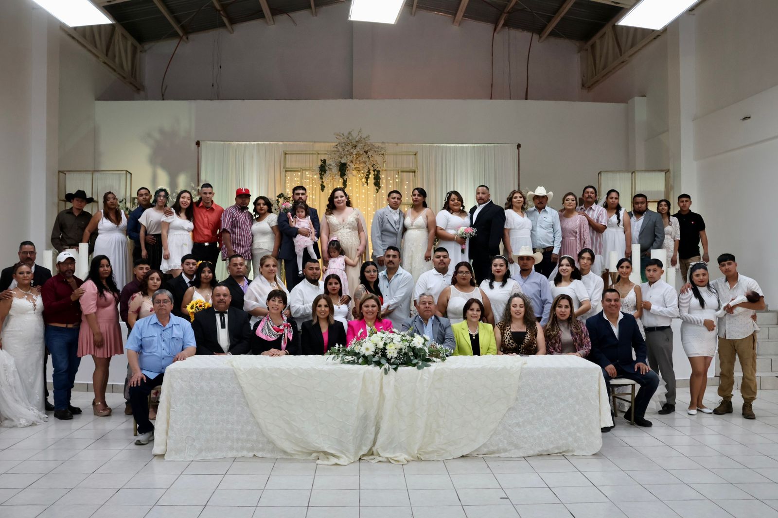 Celebran 31 nuevos matrimonios en Sabinas