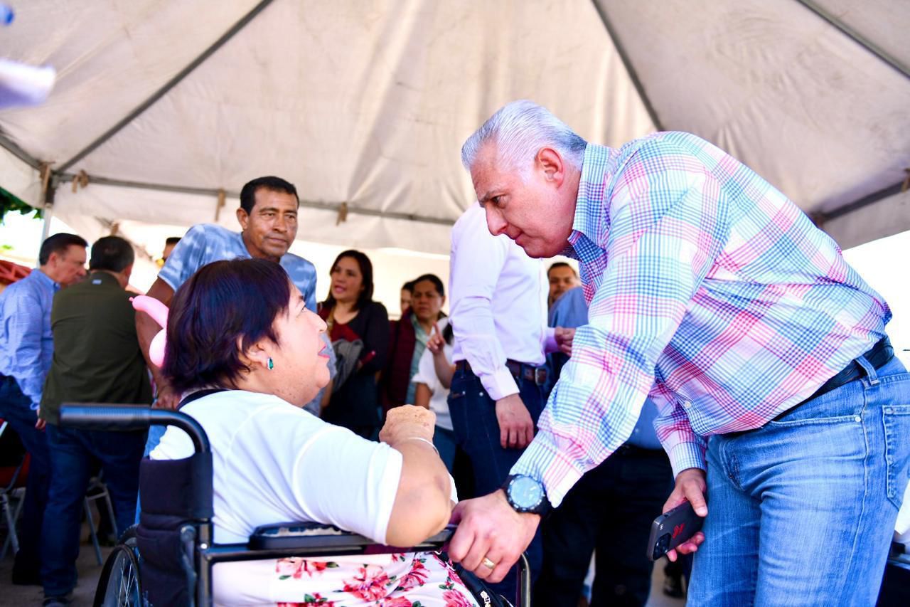 Realiza Torreón brigada multidisciplinaria en la colonia División del Norte