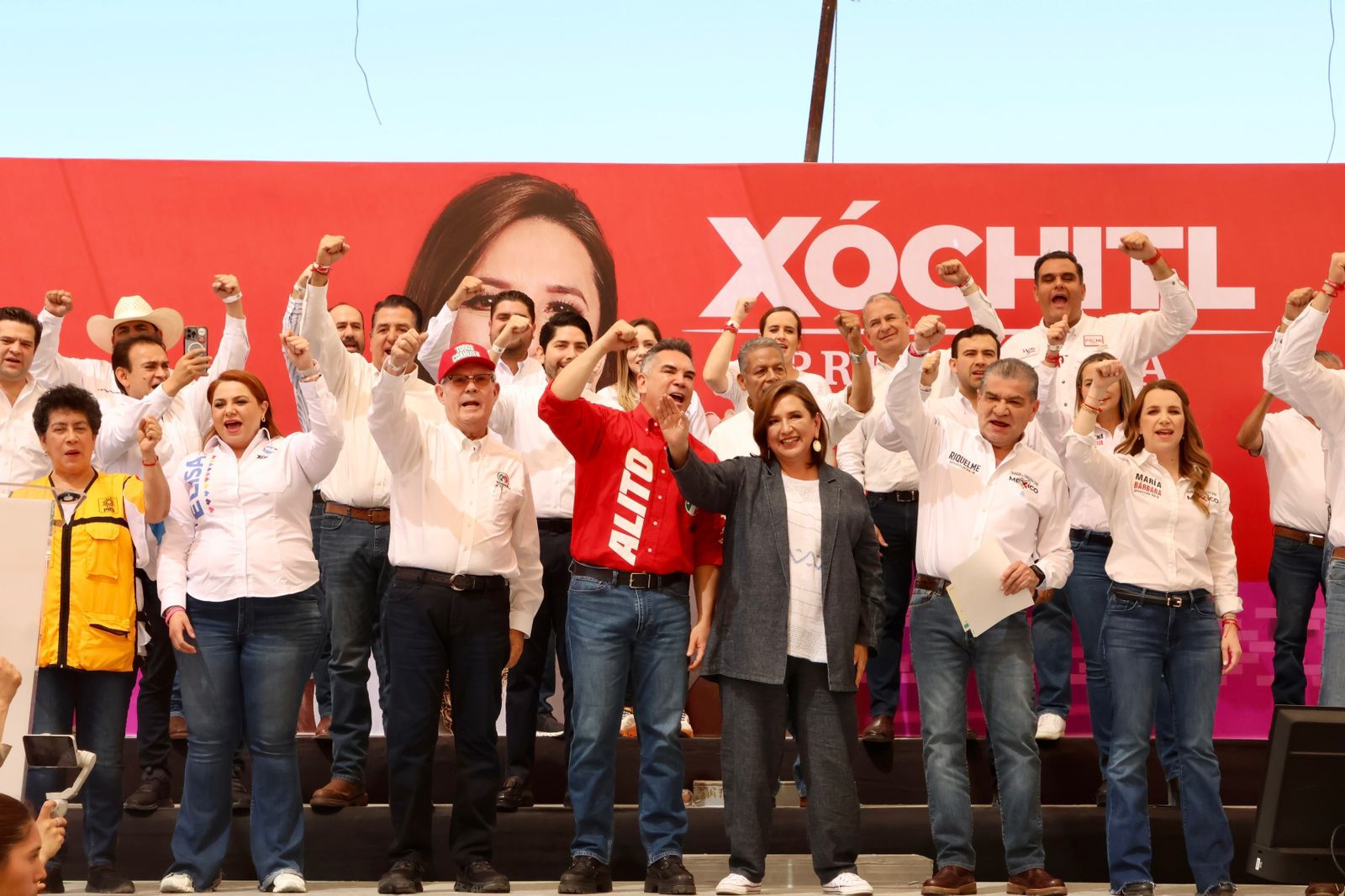 Tiene Xóchitl Gálvez exitosa gira por Coahuila