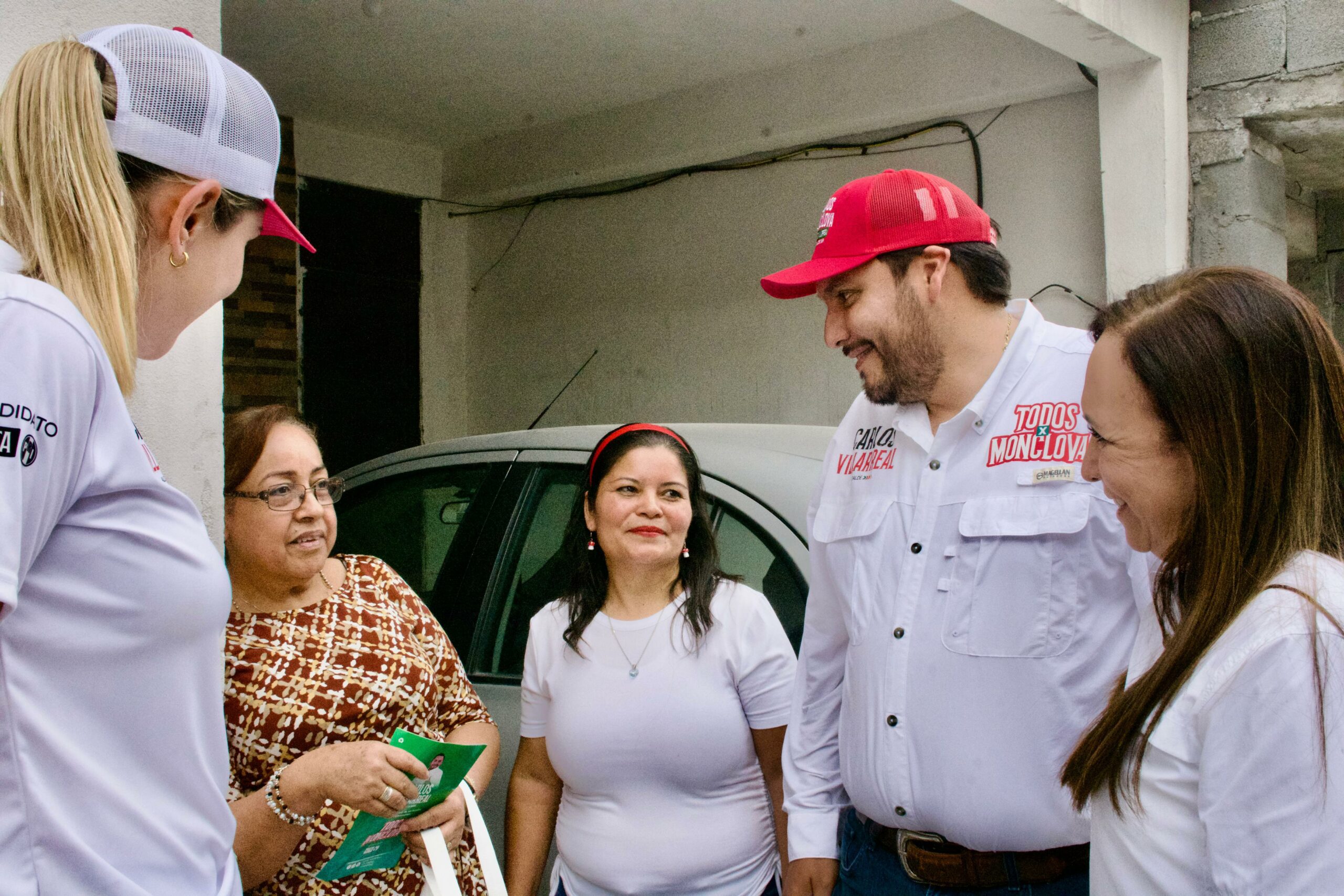 Ofrece Carlos Villarreal servicios públicos eficientes para Colonias Azteca y Nueva Miravalle