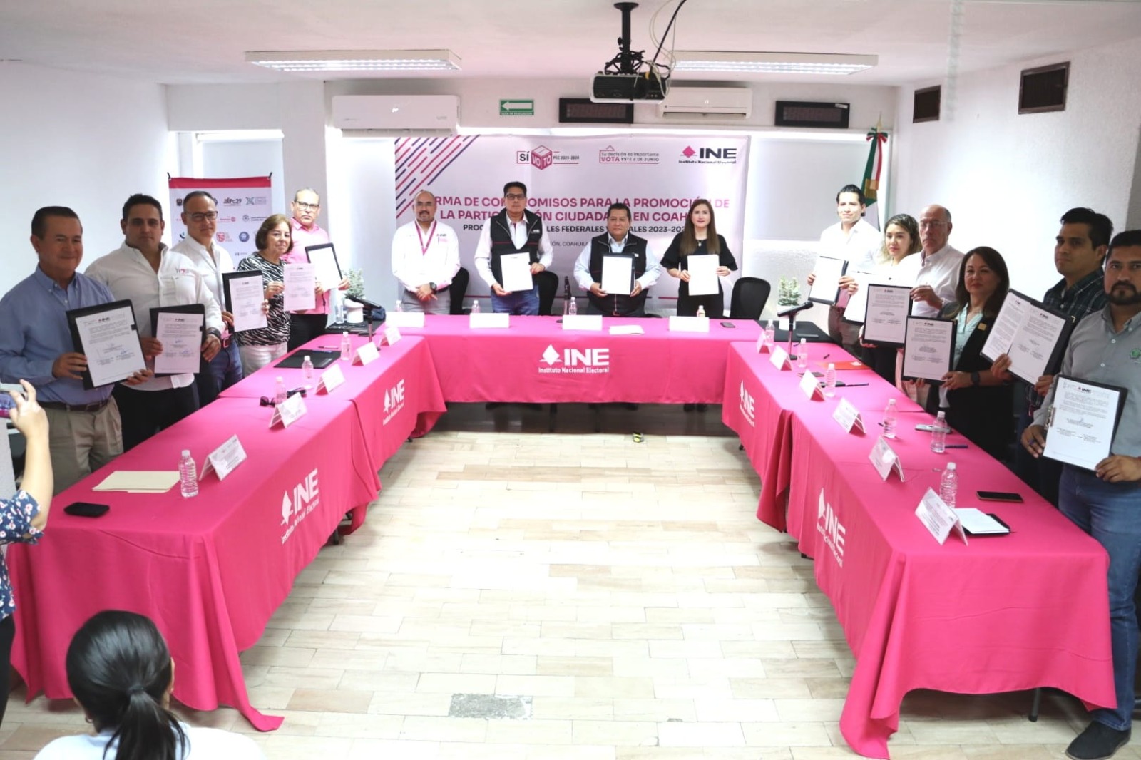Firman con el INE Coahuila Compromisos para la Promoción de la Participación Ciudadana en Torreón