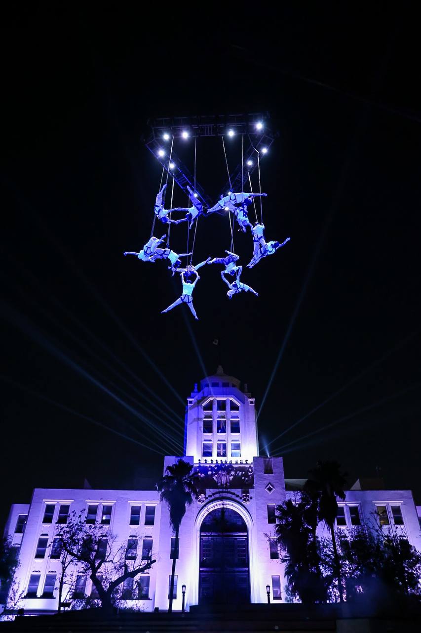 Brilla LABNL llenando de luces a Nuevo León