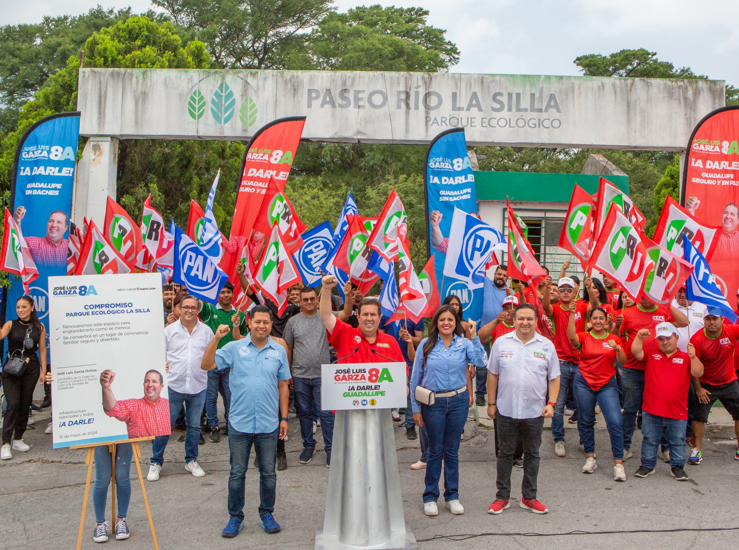 Firma José Luis Garza Ochoa compromiso para engrandecer parques emblemáticos de Guadalupe