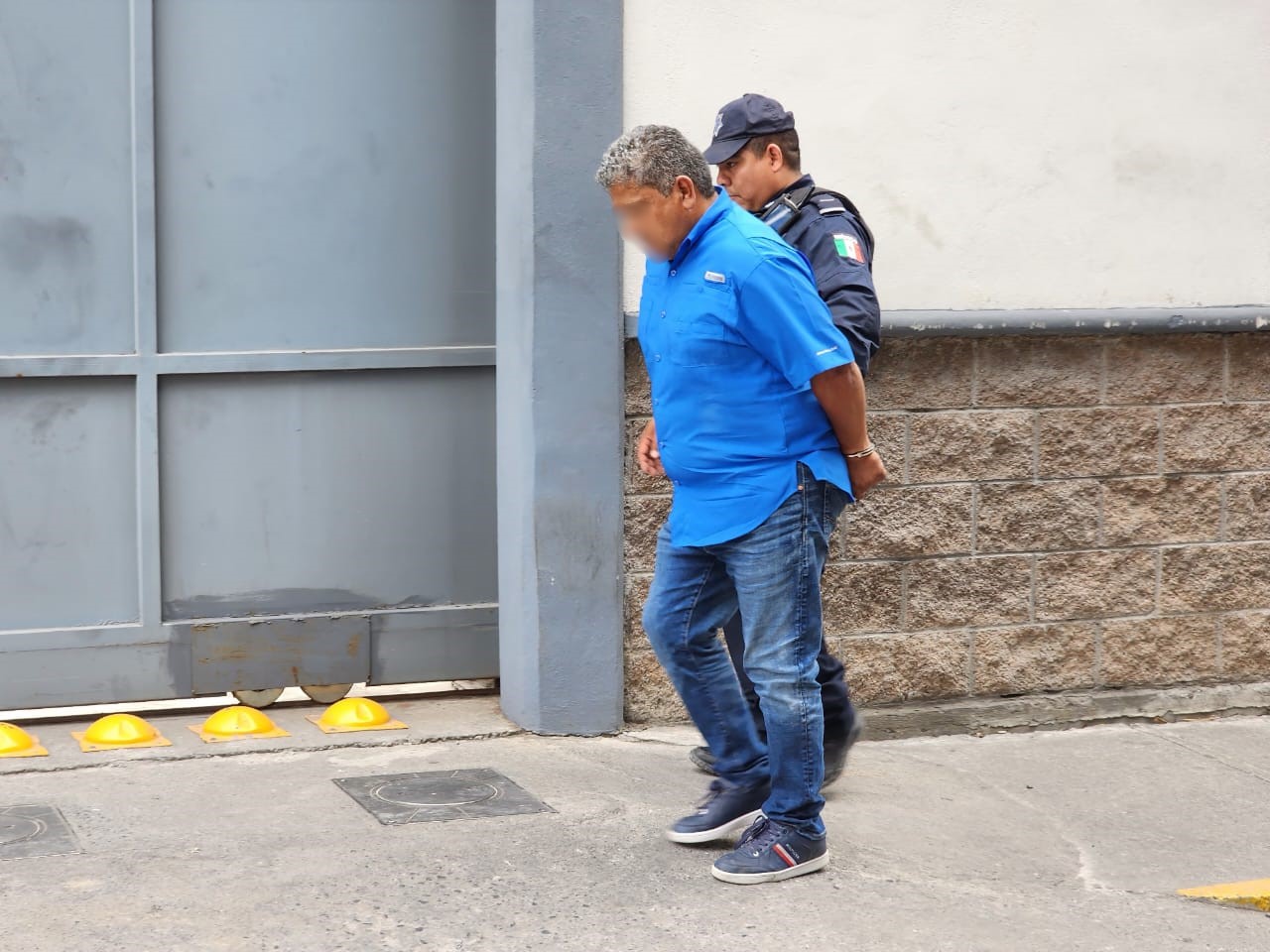 Trasladan a panistas detenidos en Santa Catarina a FEDE