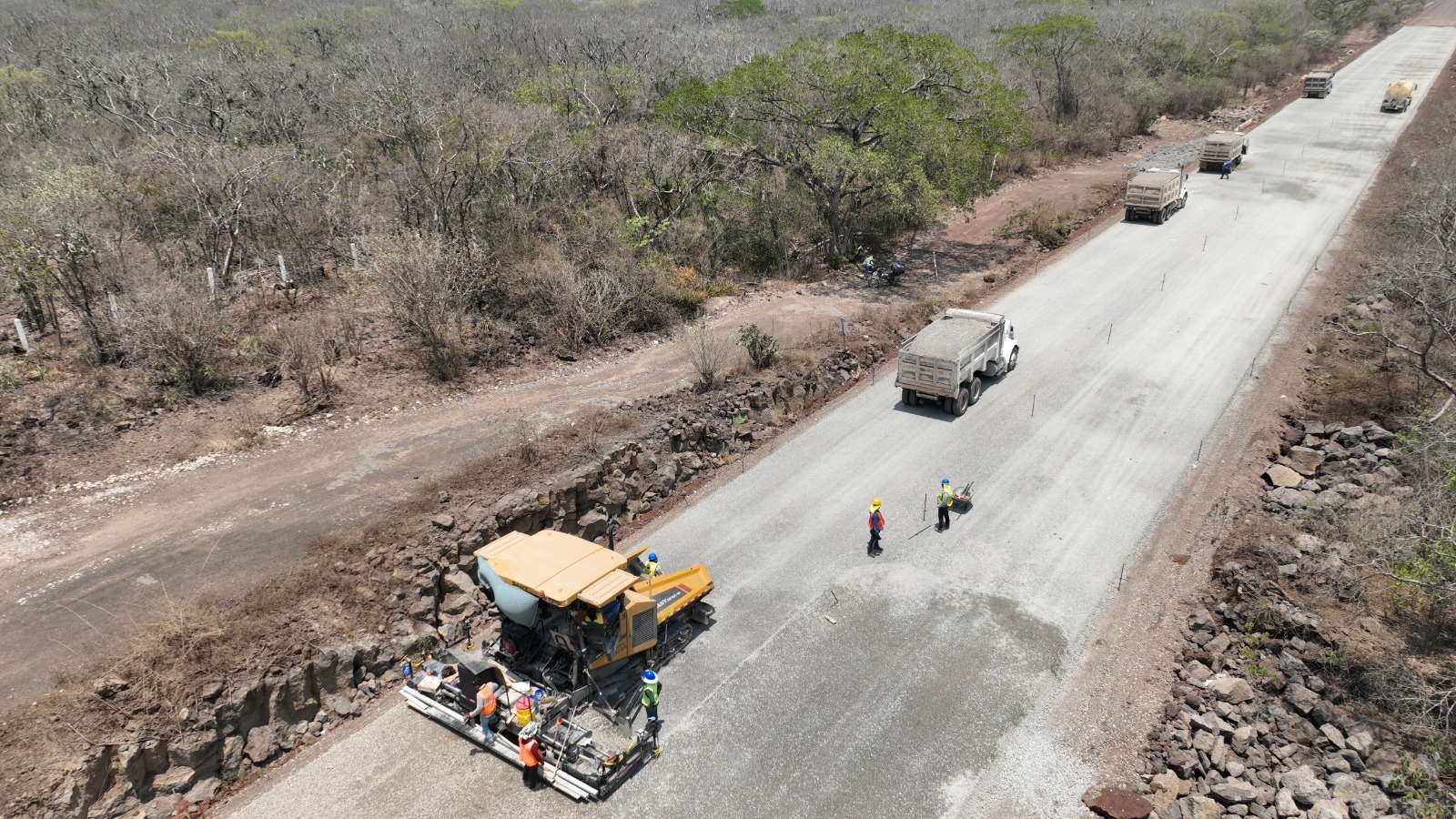 Avanza construcción de la carretera Mante-Ocampo-Tula
