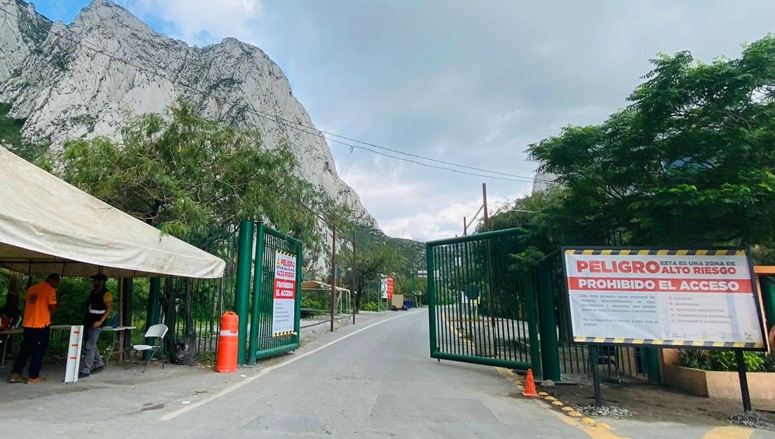 Prohiben SEMARNAT, CONANP y Santa Catarina construcciones y redes eléctricas irregulares en La Huasteca