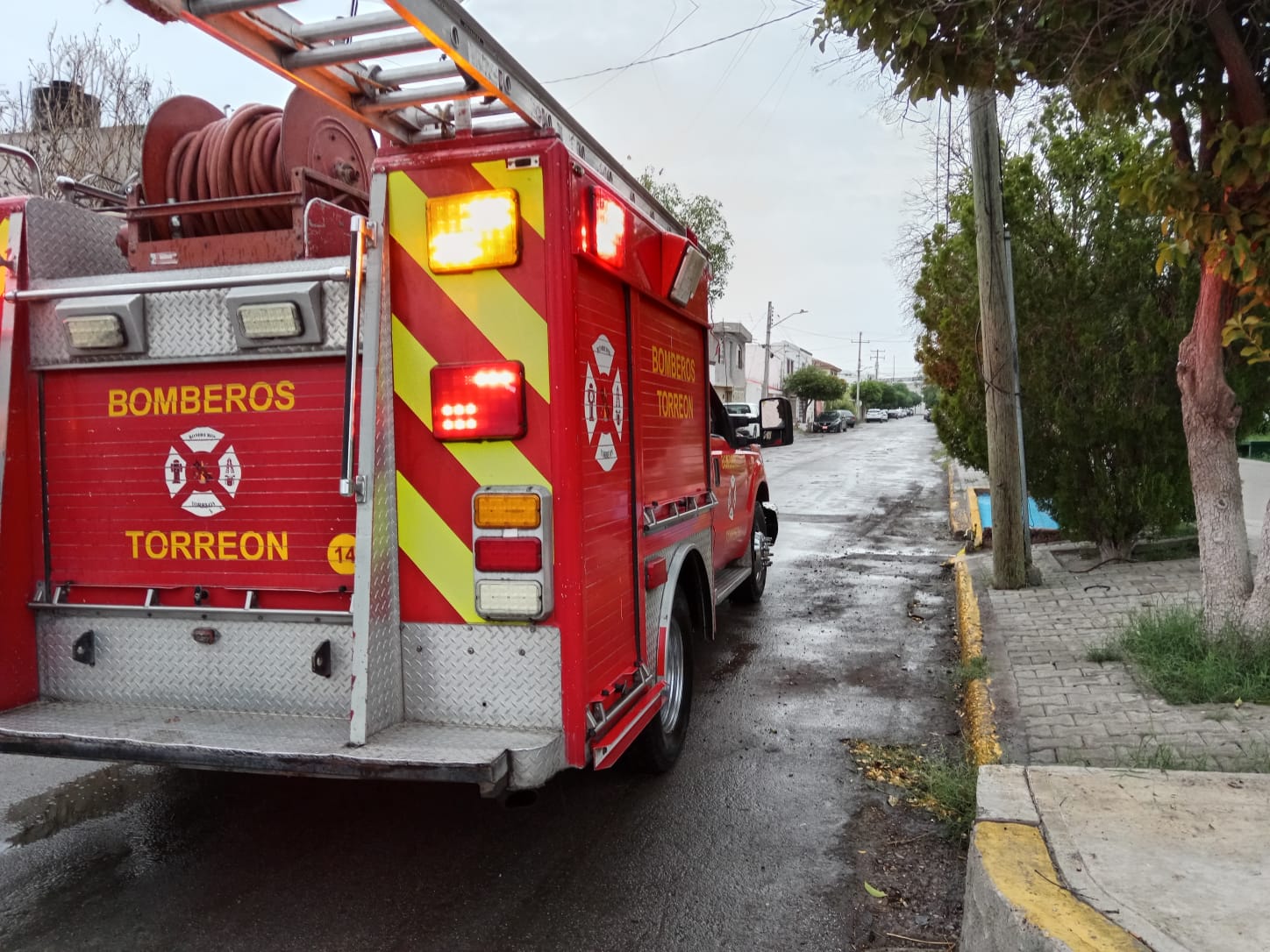 Ante ligeras lluvias en la ciudad no se reportan incidentes, dependencias vigilan colonias y vialidades: PC Torreón