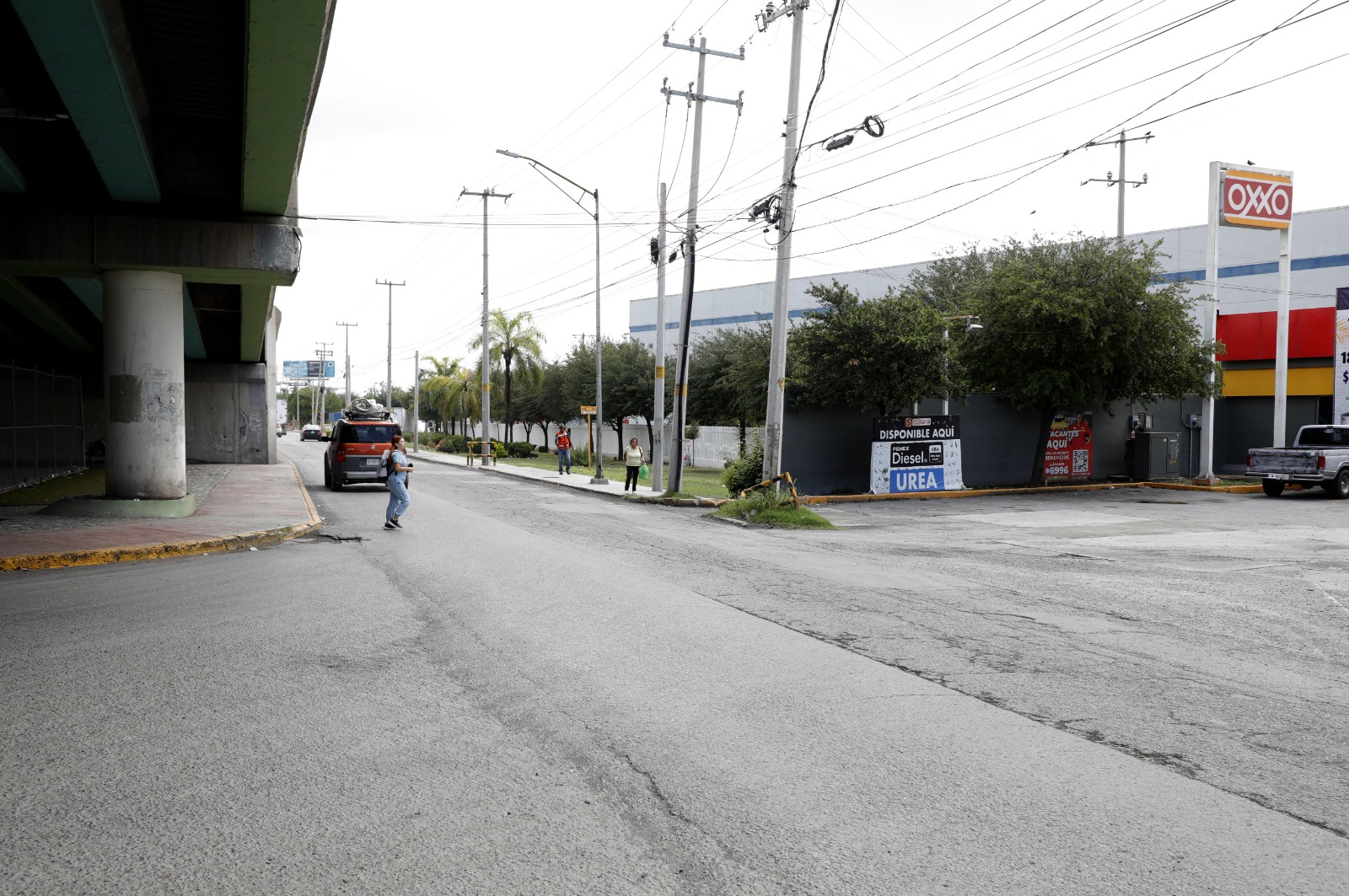 Cerrará Escobedo lateral de carretera a Laredo en cruce con Juárez