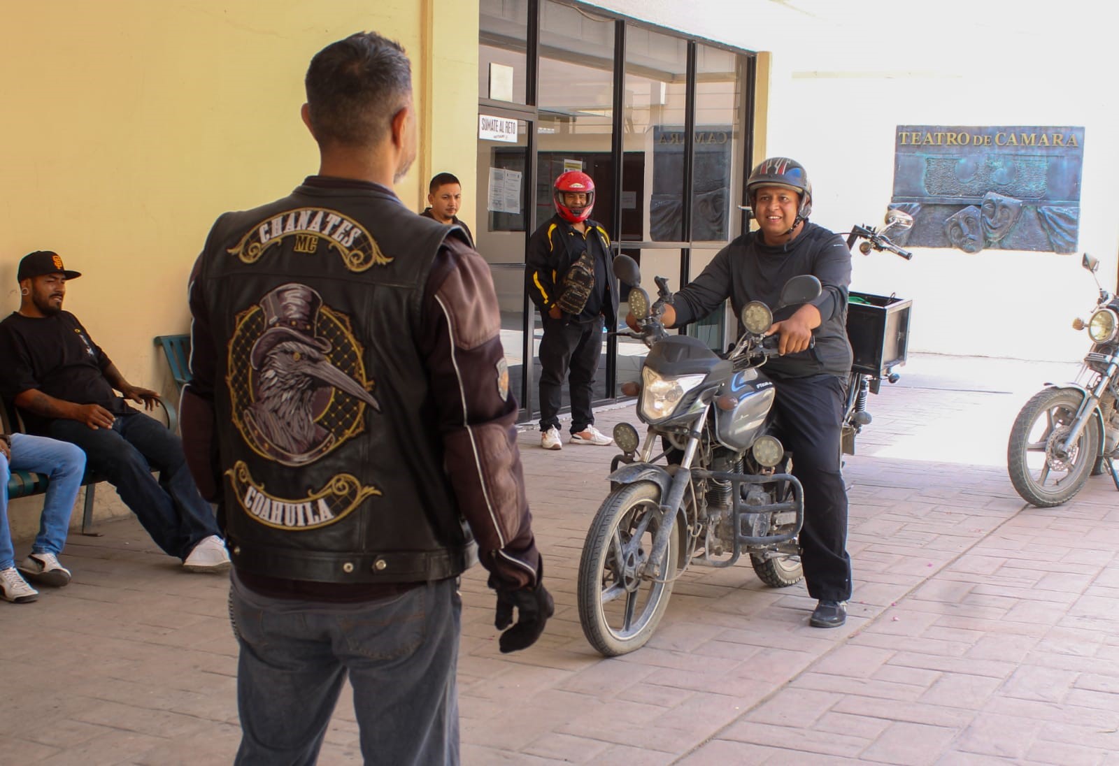 Capacitan y Certifican a Motociclistas de la UAdeC Unidad Torreón