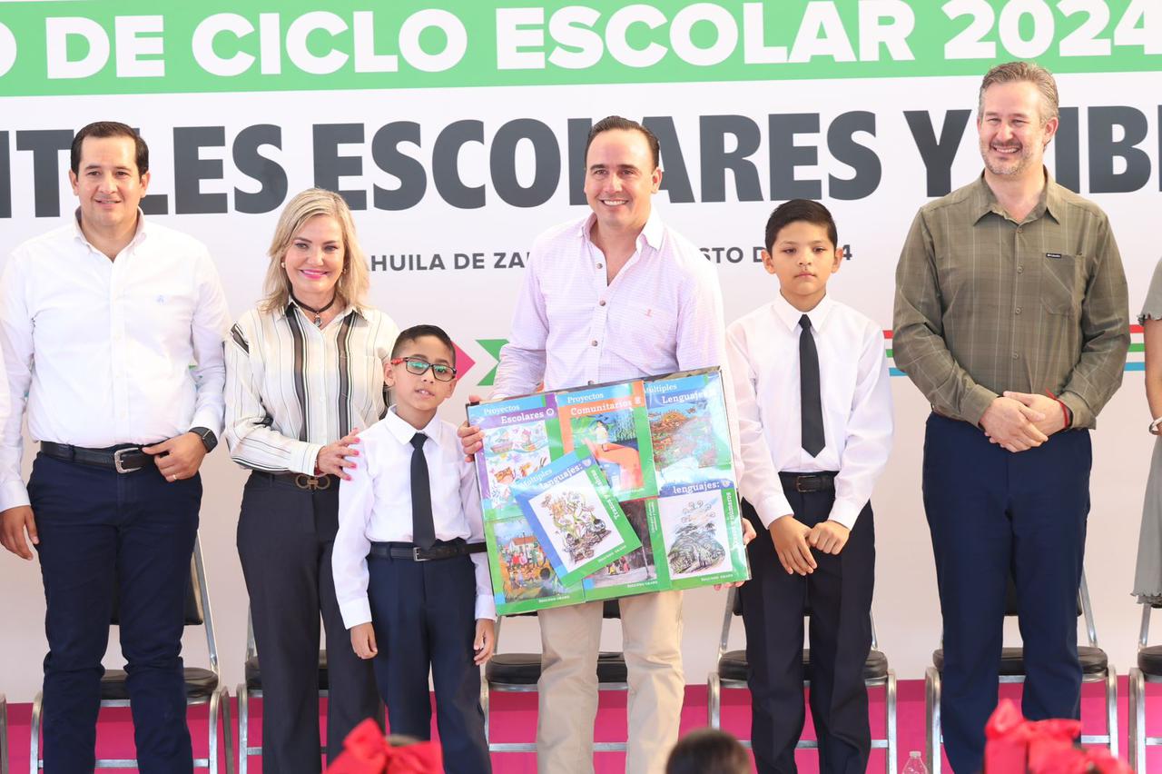 Con más educación mejor presente y futuro para las nuevas generaciones: Manolo Jiménez