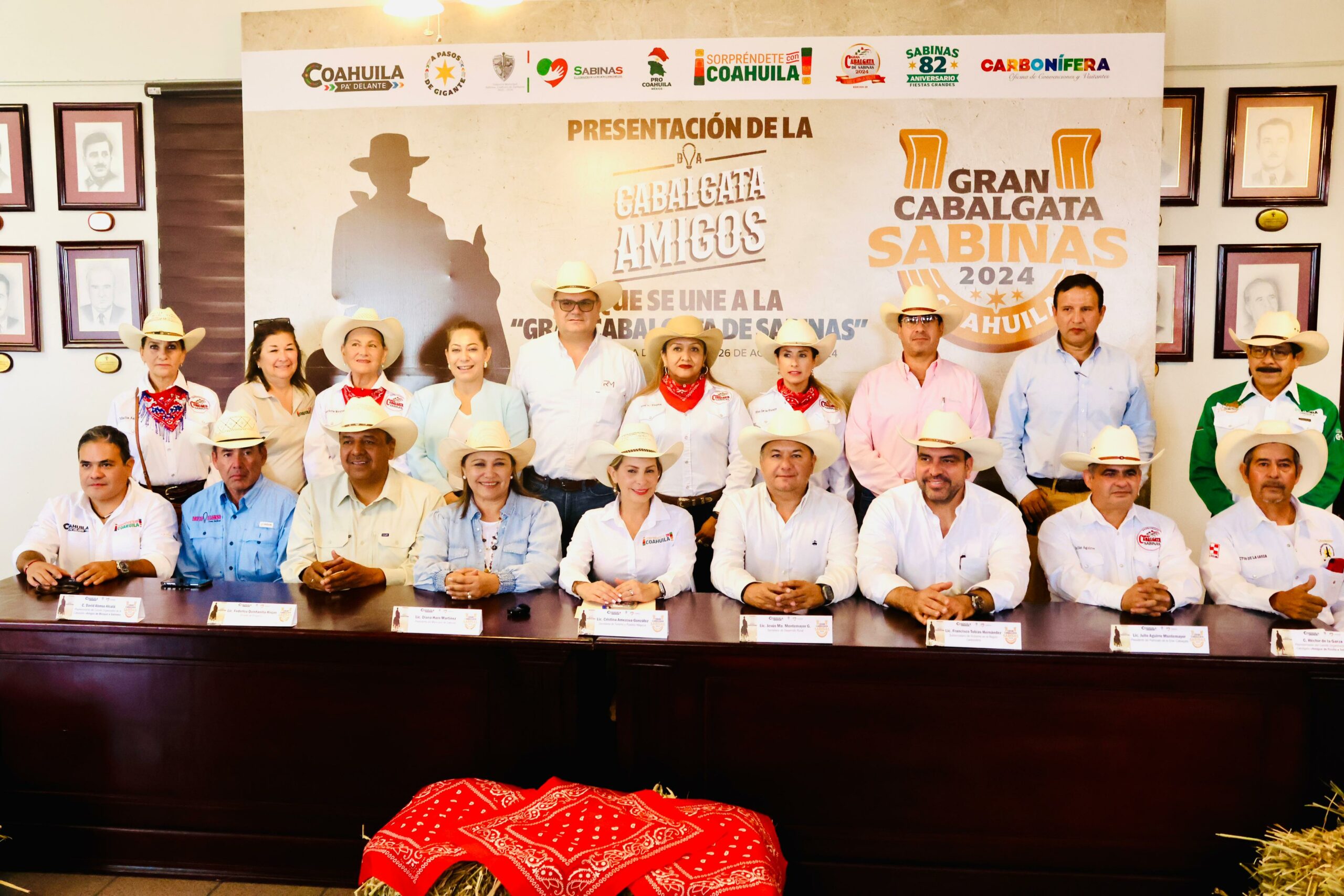 Se suman amigos cabalgantes de Múzquiz, Nueva Rosita y Progreso a la Gran Cabalgata