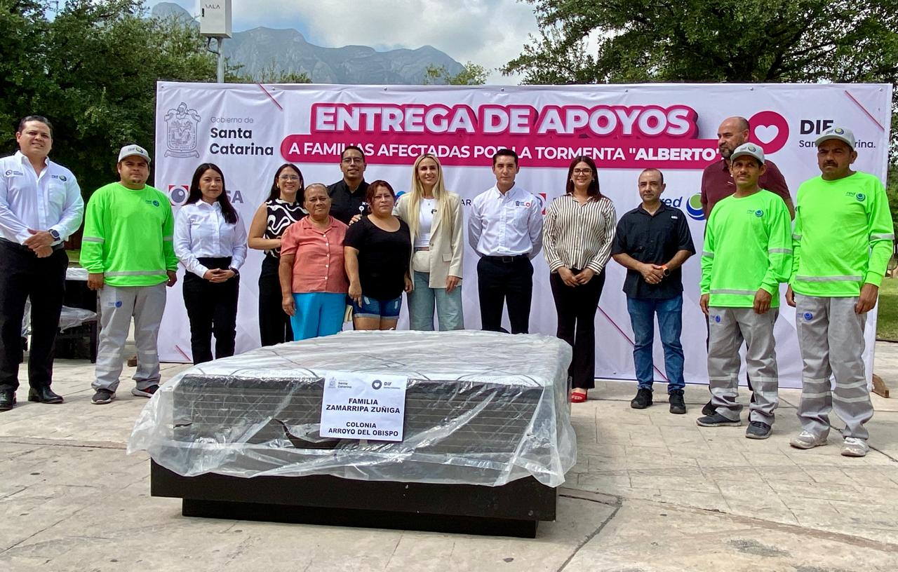 Entregan en Santa Catarina enseres domésticos a afectados por Tormenta “Alberto”