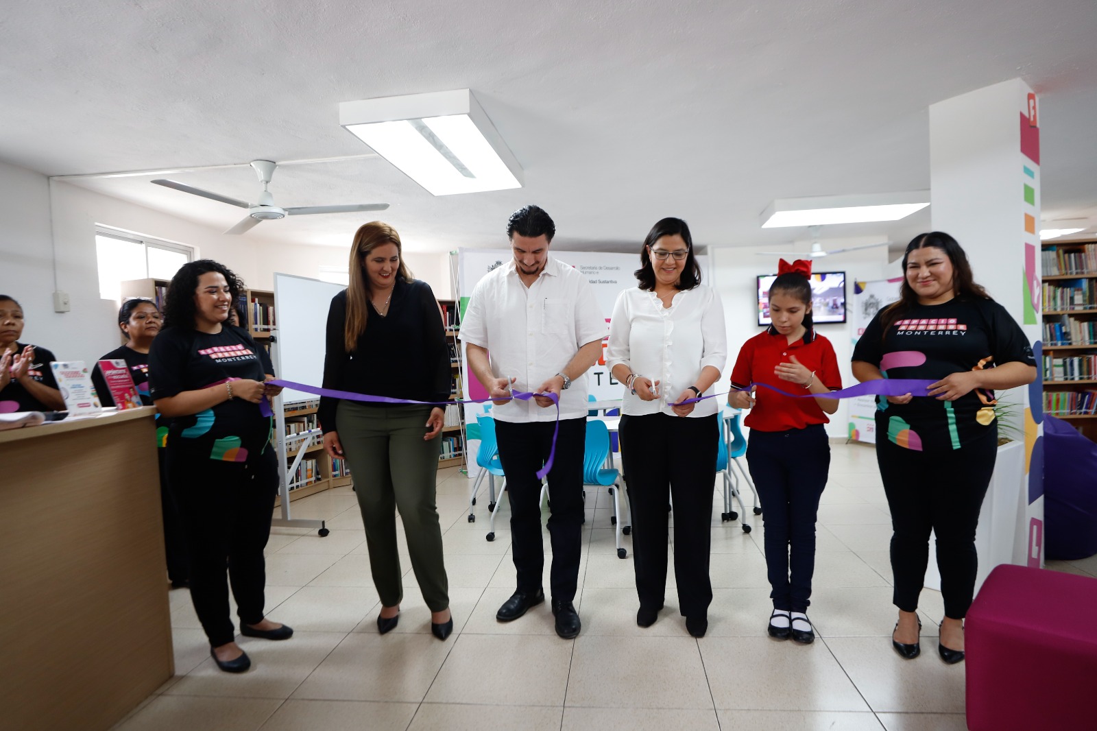 Inaugura Monterrey cinco Espacios Aprende para adolescentes