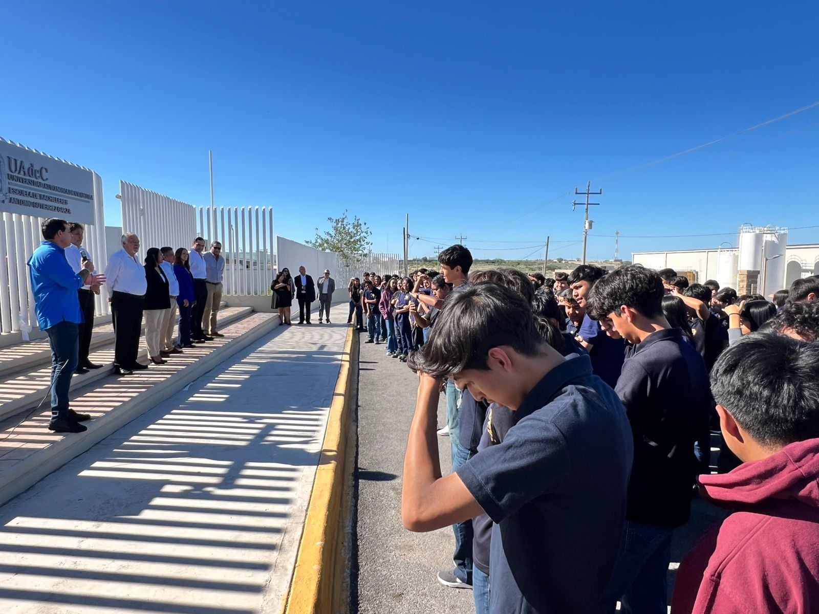 Visita Octavio Pimentel, Rector de la UAdeC a la Comunidad de la Escuela de Bachilleres Antonio Gutiérrez Garza de Ciudad Acuña