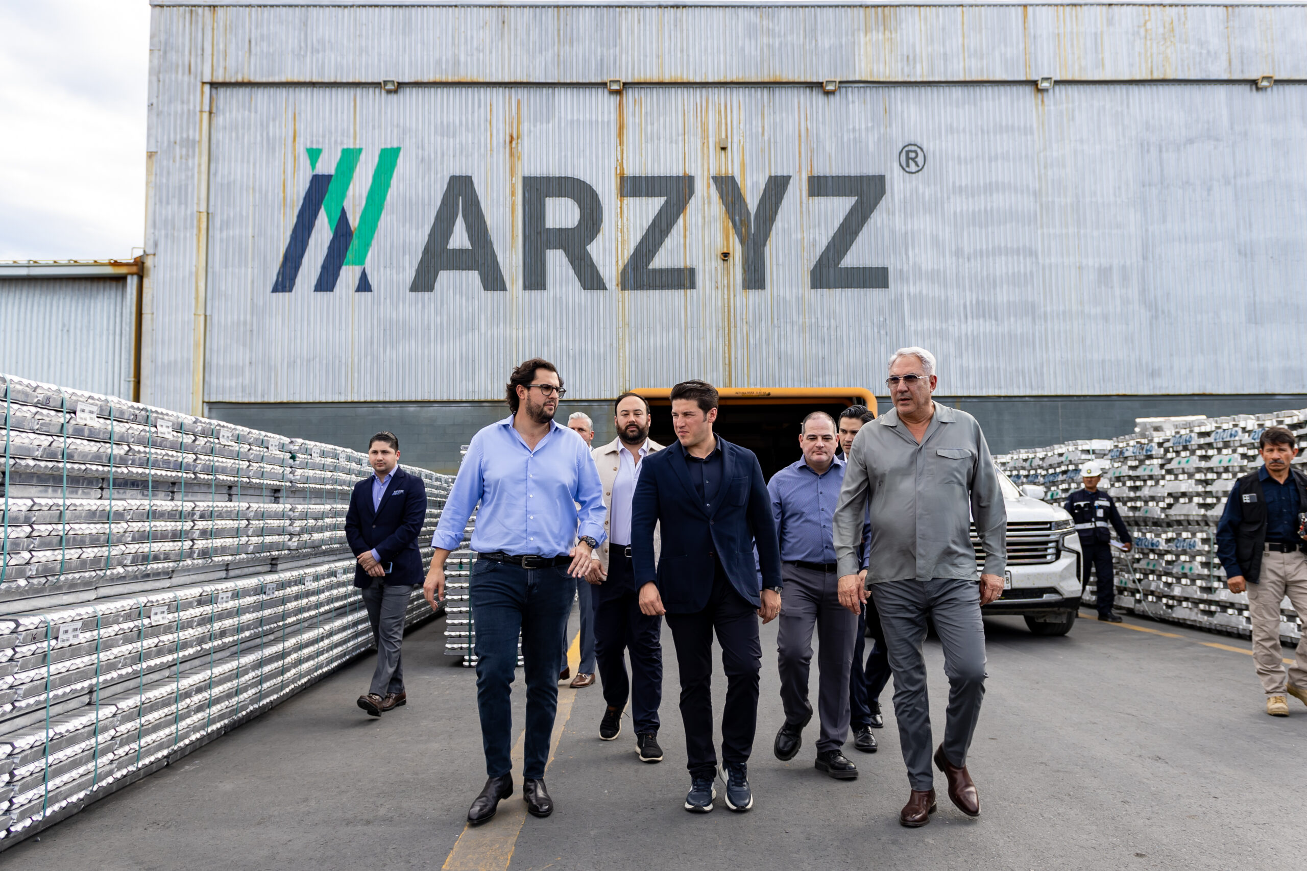 Anuncia Samuel García inversión de 650 millones de dólares de empresa metalera Arzyz