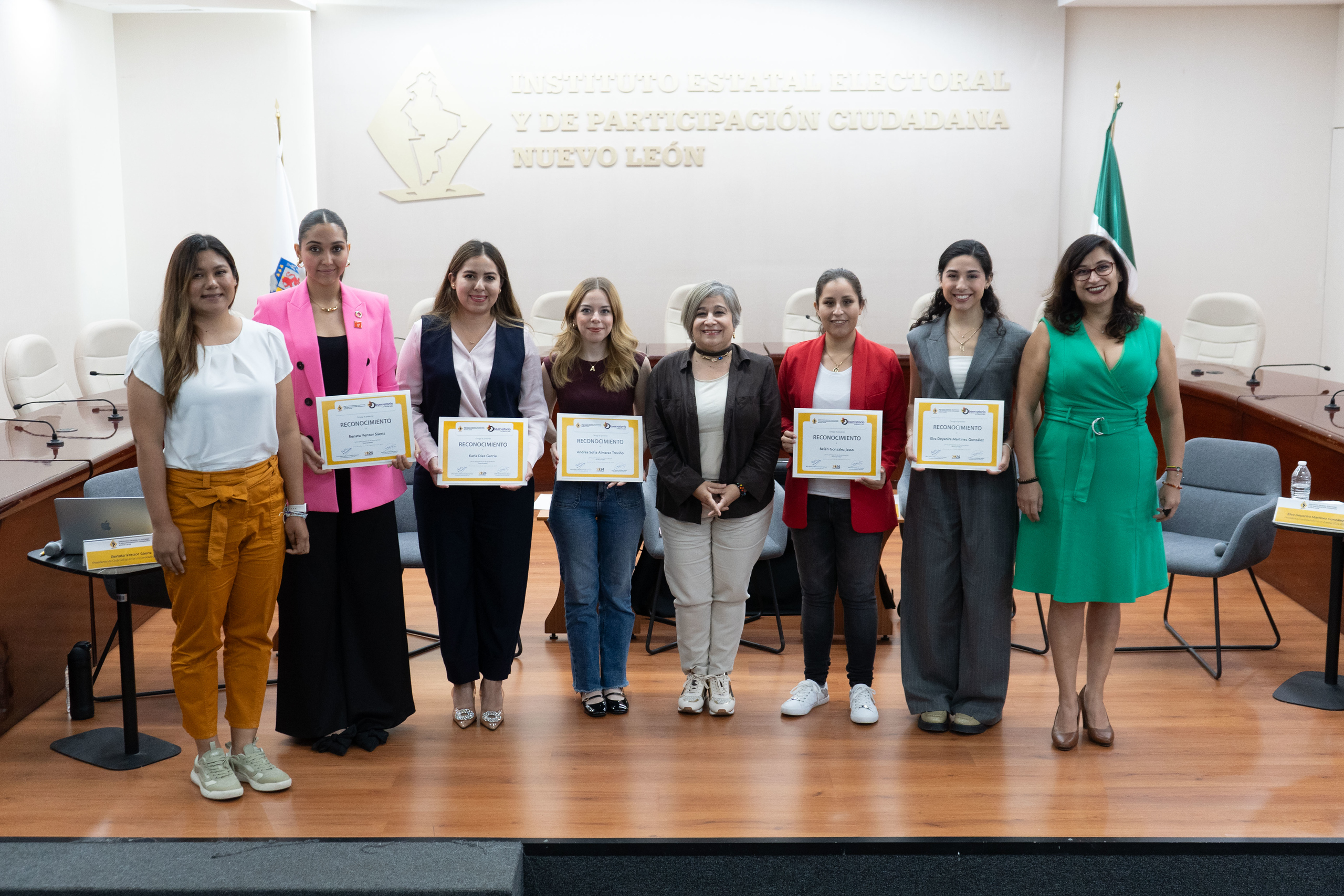 Comparten en IEEPCNL experiencias mujeres jóvenes electas en Nuevo León