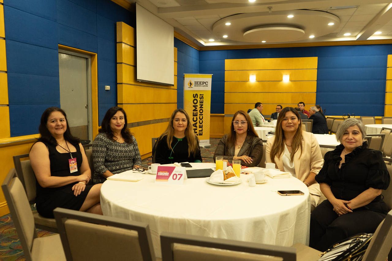 Reúne IEEPCNL a mujeres electas en Encuentro