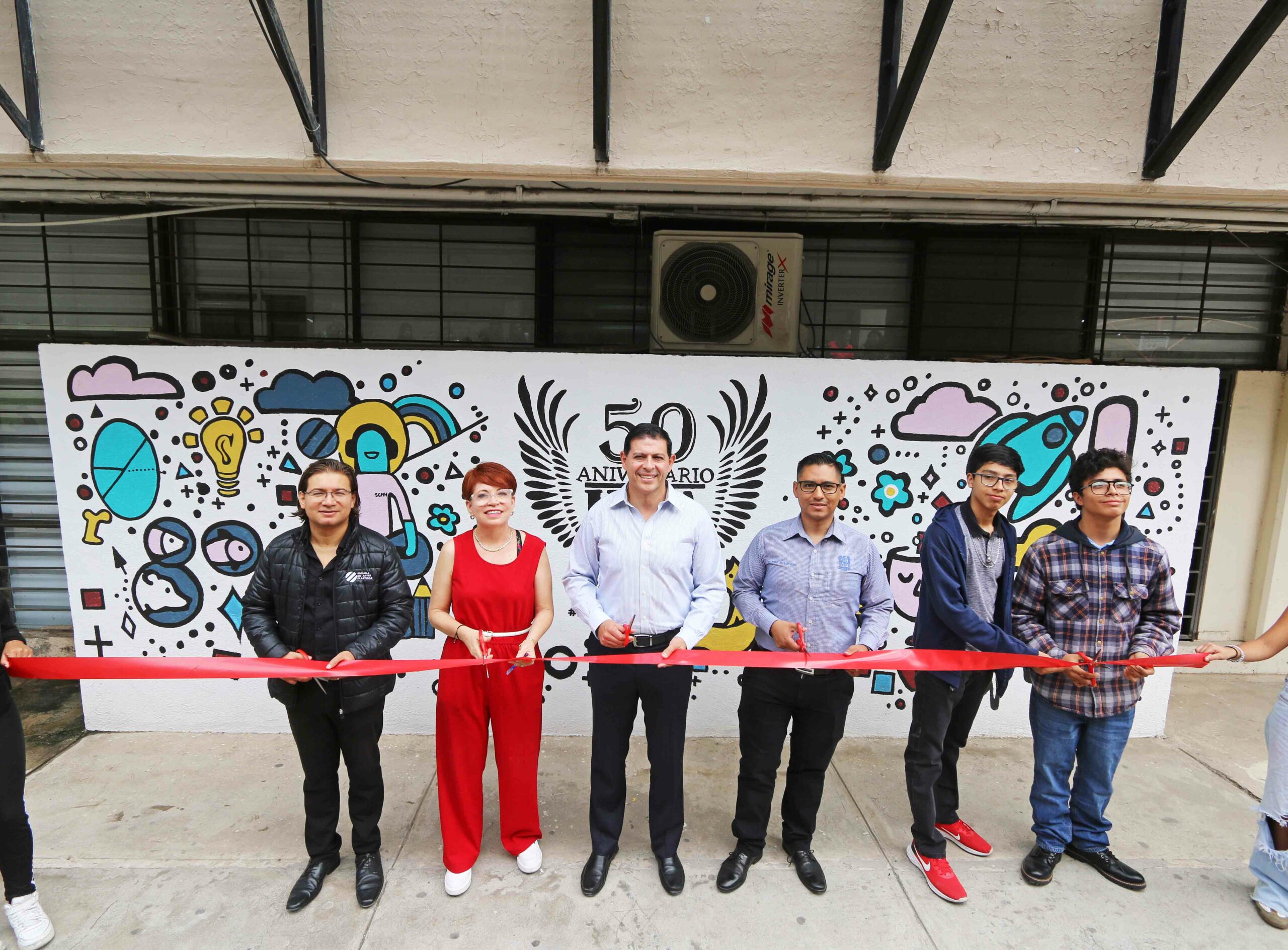  Inaugura Octavio Pimentel, Rector de la UAdeC Laboratorio de Paleontología y Mural del 50 Aniversario en el IDEA Saltillo