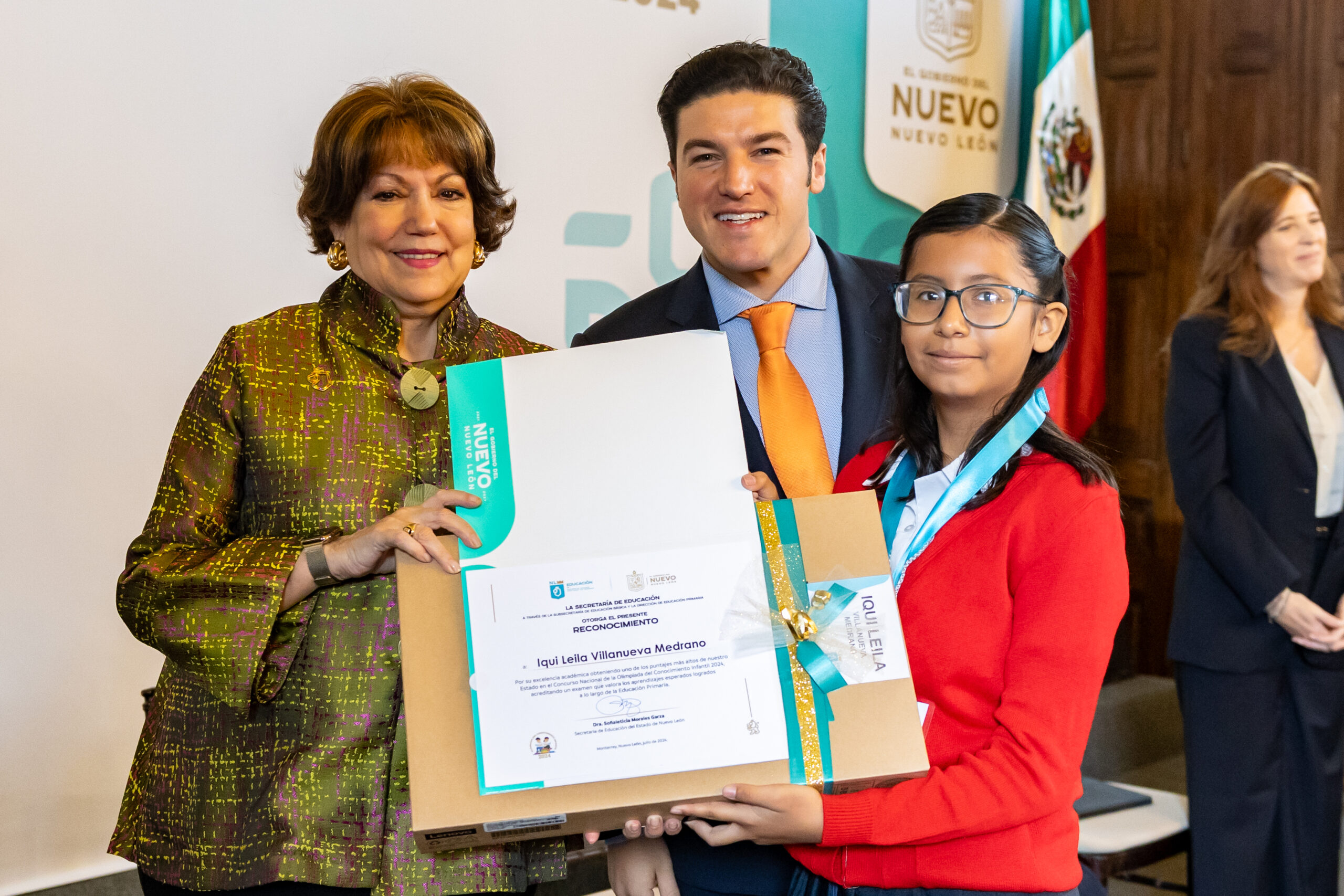 Reconoce Samuel García a ganadores de Olimpiada del Conocimiento Infantil 2024