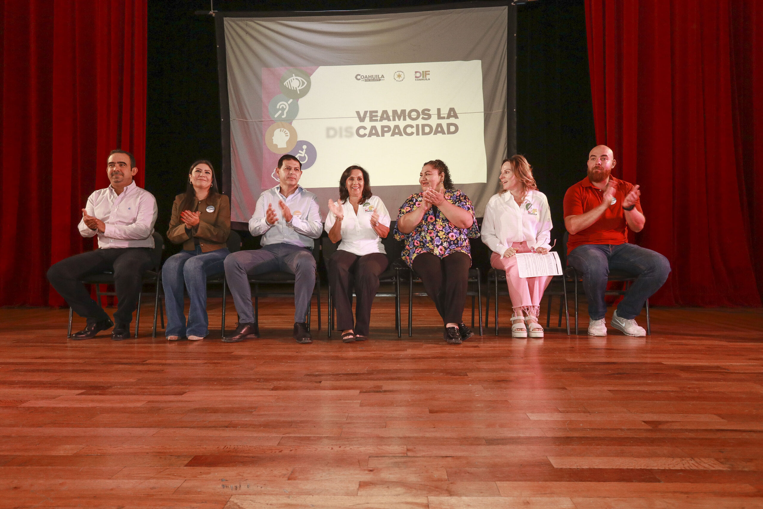 Imparten en la UAdeC el Taller “Veamos la Discapacidad” que Impulsa el DIF Coahuila