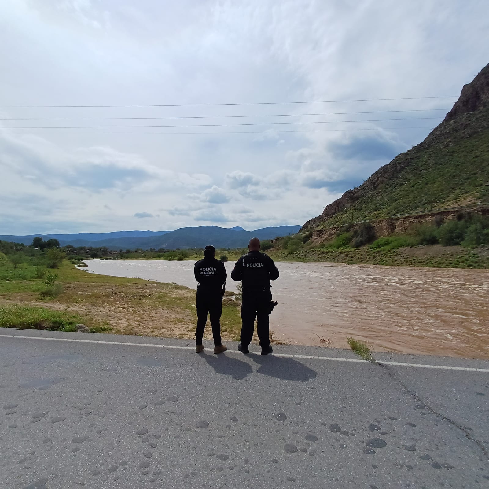 Dependencias de Torreón realizan operativo de prevención ante llegada de agua al río Aguanaval