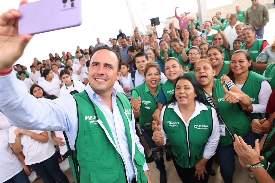 Arranca Manolo Jiménez 200 obras sociales más en Coahuila