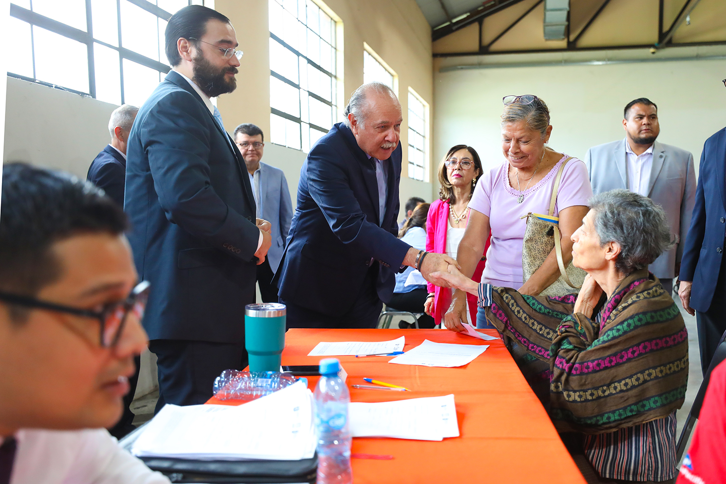 Otorga certeza jurídica Gobierno de Nuevo León con testamentos gratuitos a las y los neoloneses