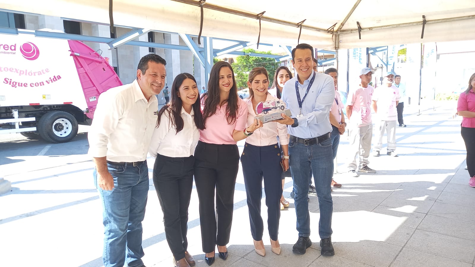 Arranca Daniel Carrillo Campaña Rosa en San Nicolás