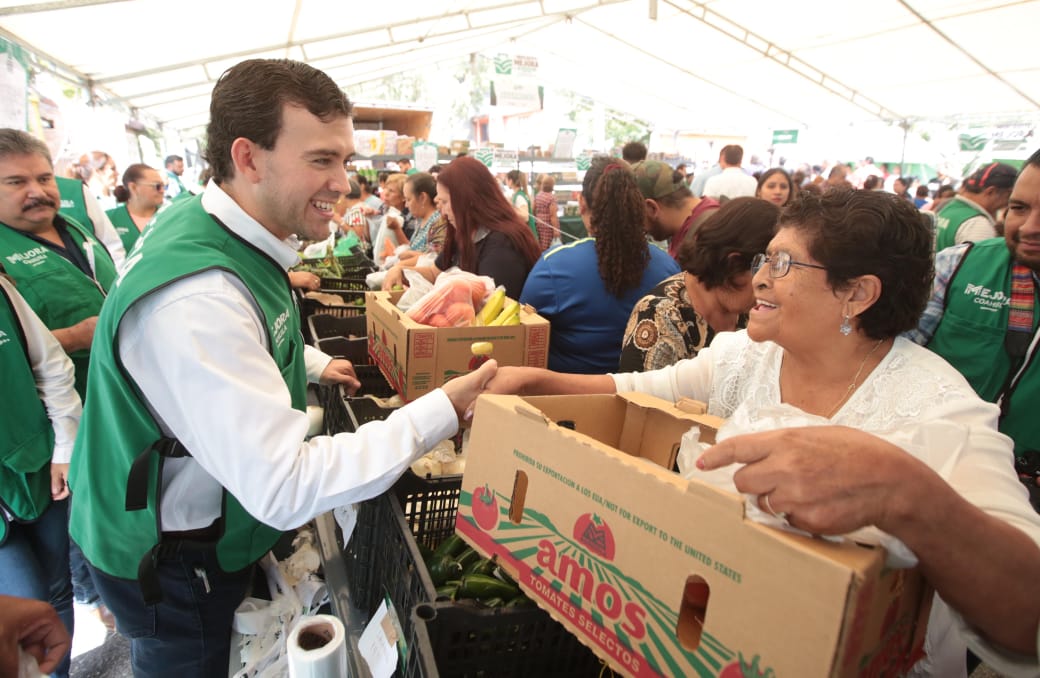 Gran arranque Mercadito Mejora en tu Colonia